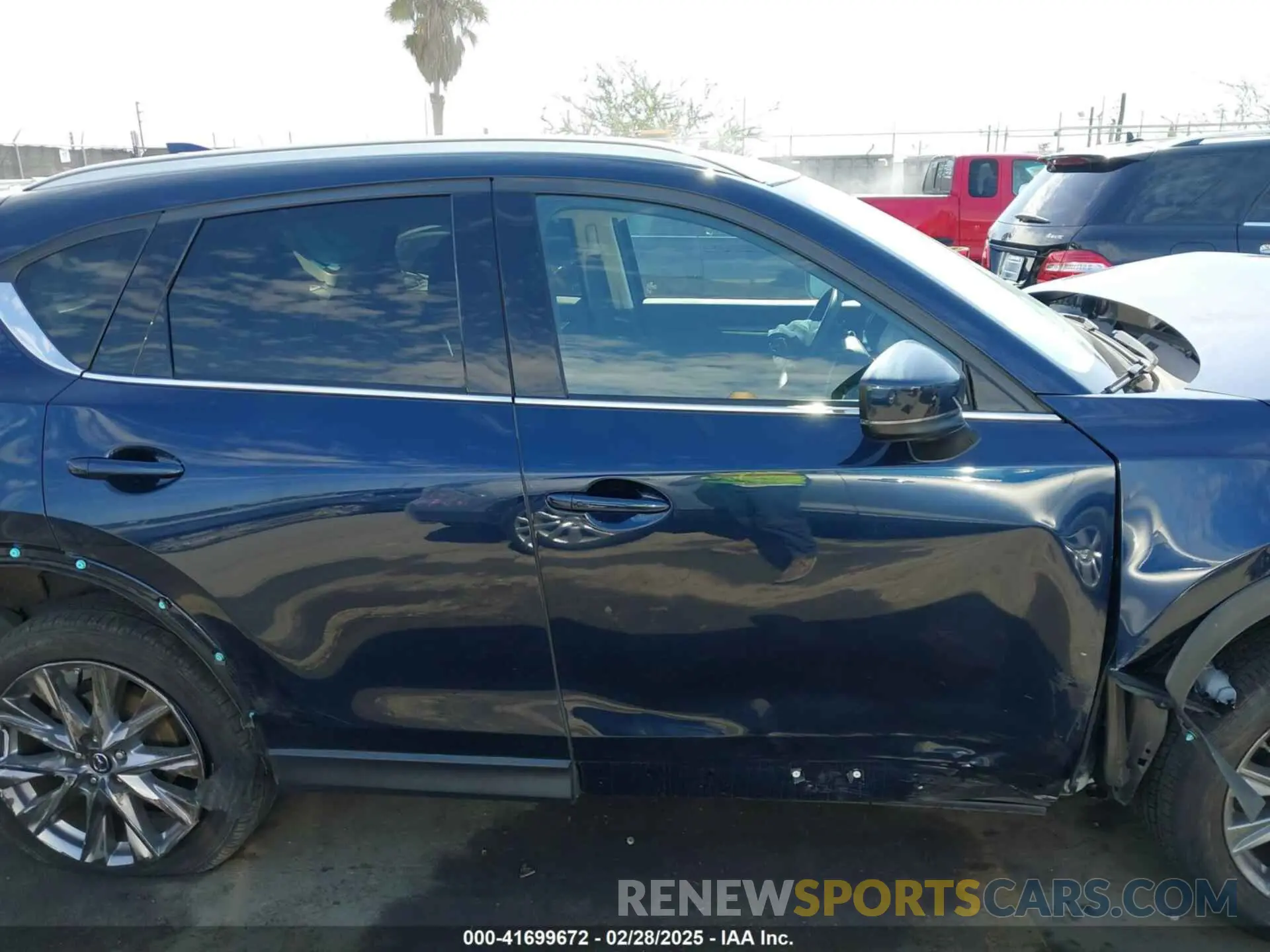 14 fotografías del automóvil dañado JM3KFADM6L1830093 MAZDA CX-5 2020