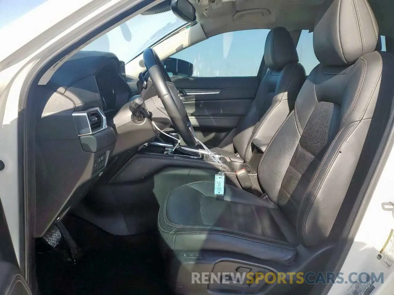 7 fotografías del automóvil dañado JM3KFADM7L0804219 MAZDA CX-5 2020
