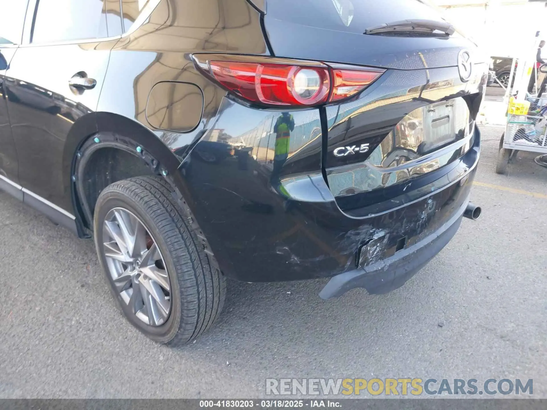 6 fotografías del automóvil dañado JM3KFADMXL0740144 MAZDA CX-5 2020