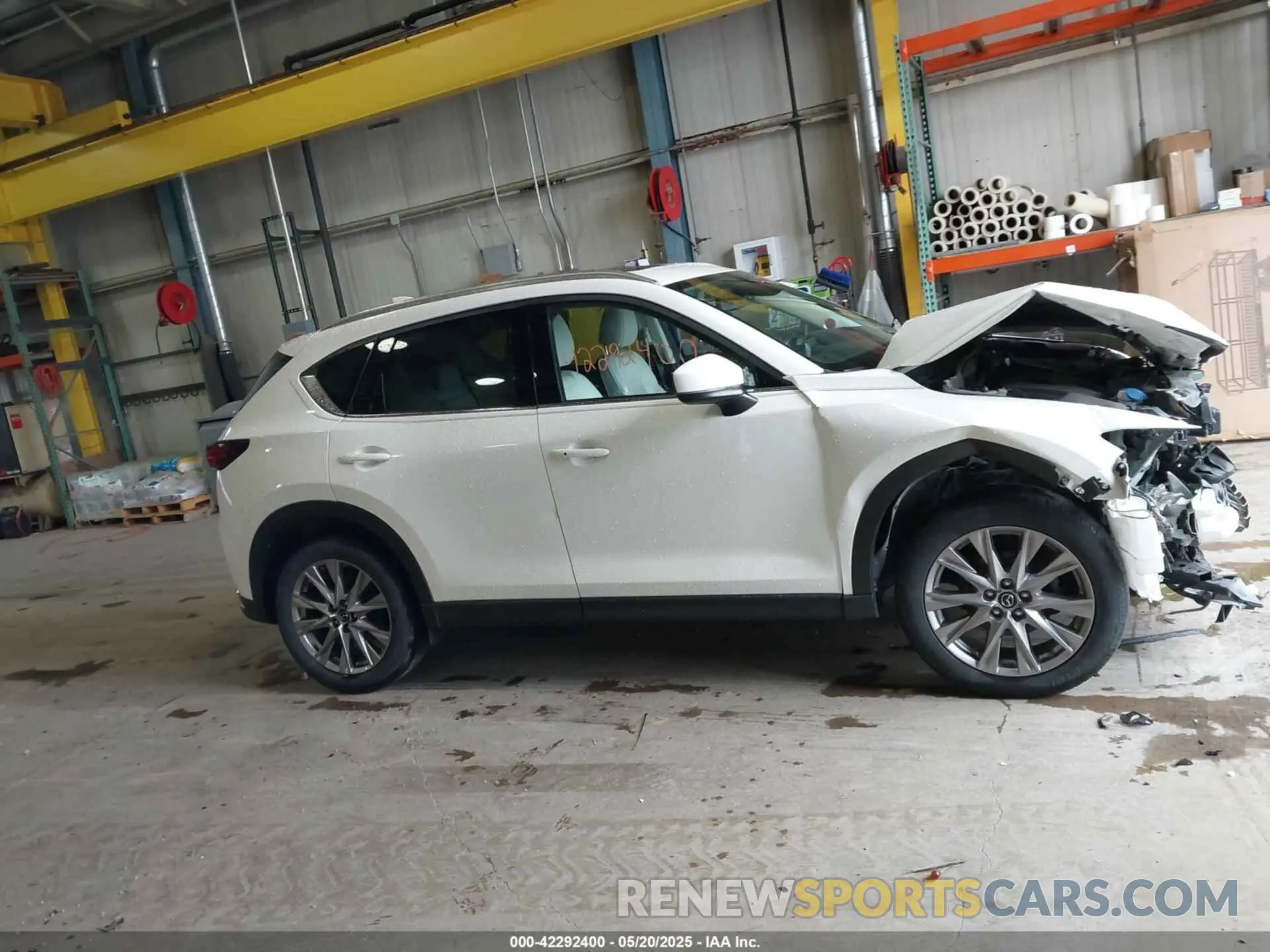 13 fotografías del automóvil dañado JM3KFADMXL0742038 MAZDA CX-5 2020