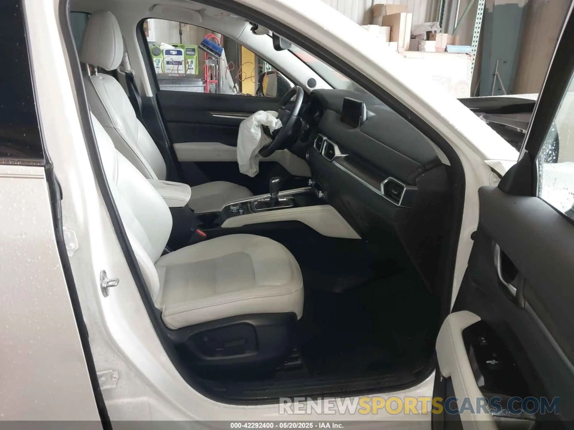 5 fotografías del automóvil dañado JM3KFADMXL0742038 MAZDA CX-5 2020