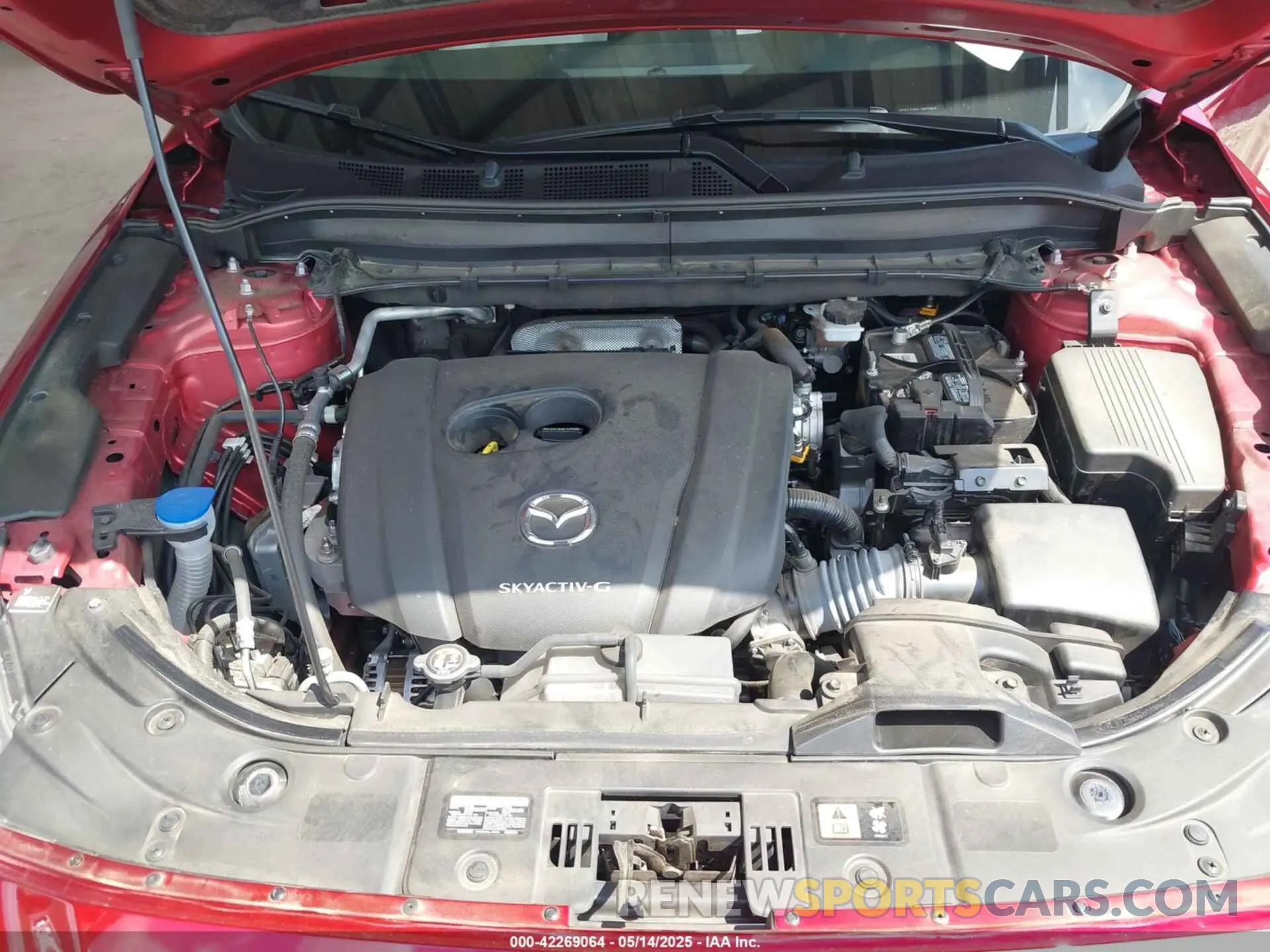 10 fotografías del automóvil dañado JM3KFADMXL0827557 MAZDA CX-5 2020
