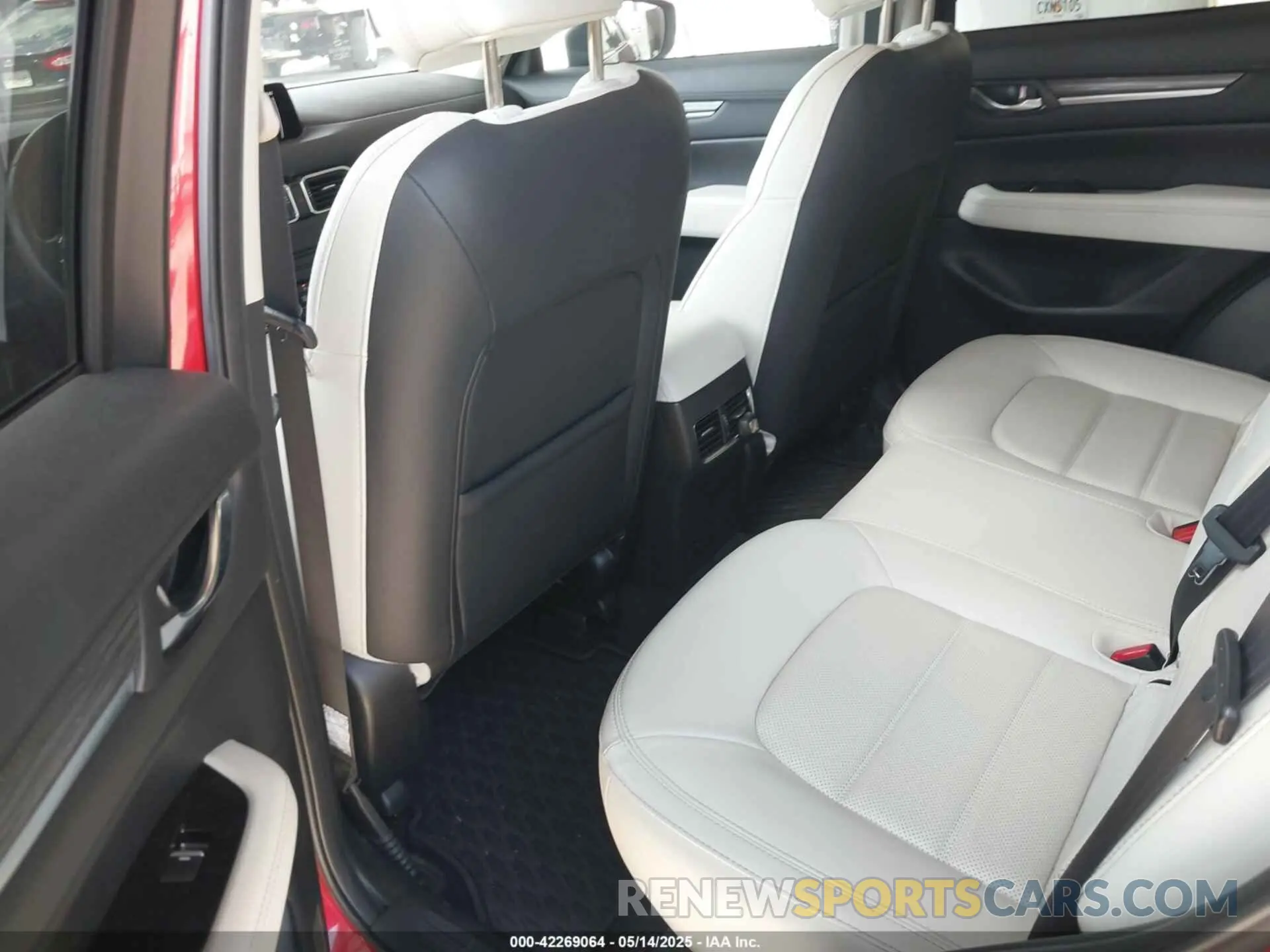 8 fotografías del automóvil dañado JM3KFADMXL0827557 MAZDA CX-5 2020