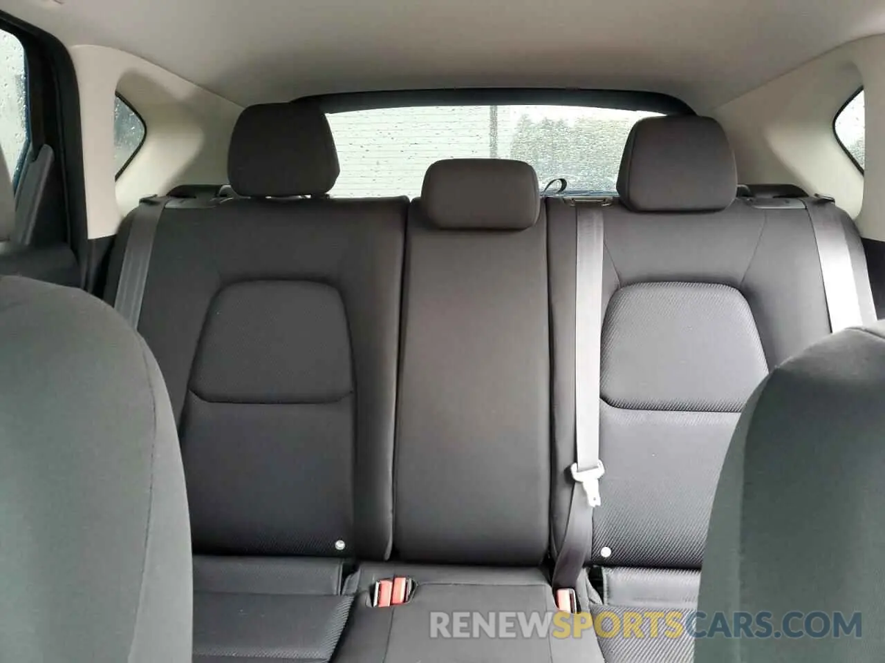 10 fotografías del automóvil dañado JM3KFBBM8L0740443 MAZDA CX-5 2020