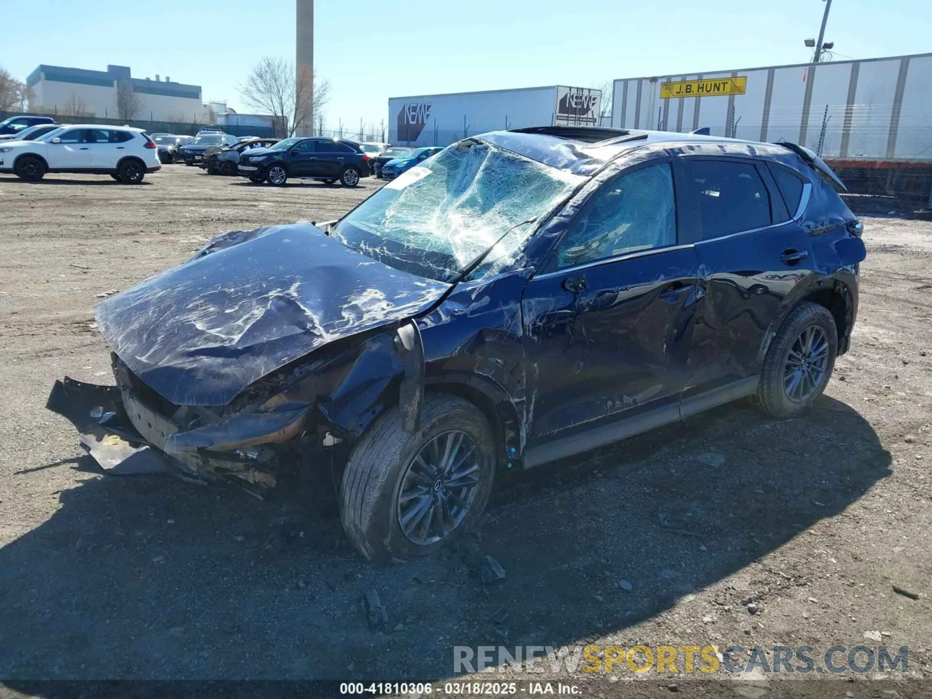 2 fotografías del automóvil dañado JM3KFBCM1L0766428 MAZDA CX-5 2020