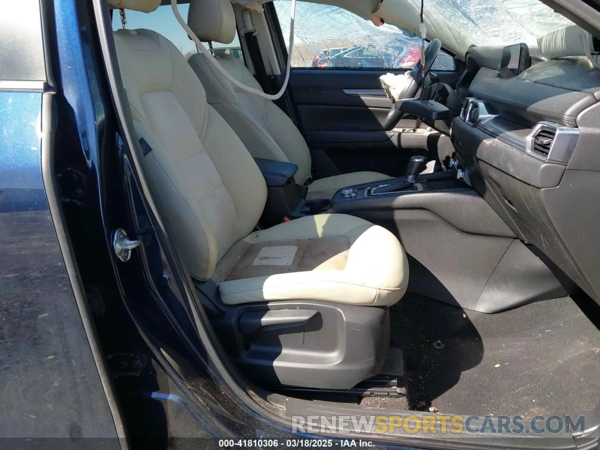 5 fotografías del automóvil dañado JM3KFBCM1L0766428 MAZDA CX-5 2020
