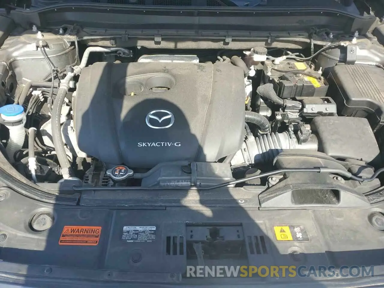 11 fotografías del automóvil dañado JM3KFBCM1L1818666 MAZDA CX-5 2020