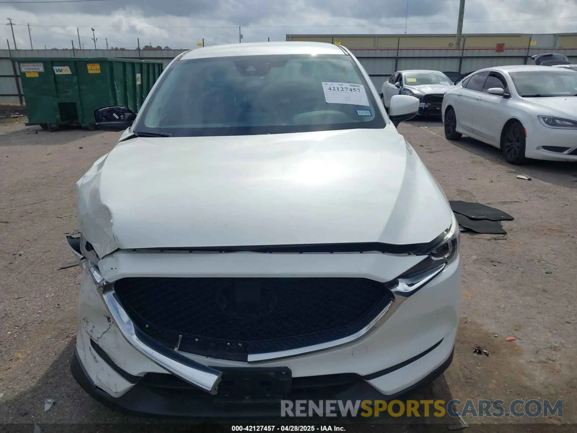 12 fotografías del automóvil dañado JM3KFBCM2L0786784 MAZDA CX-5 2020