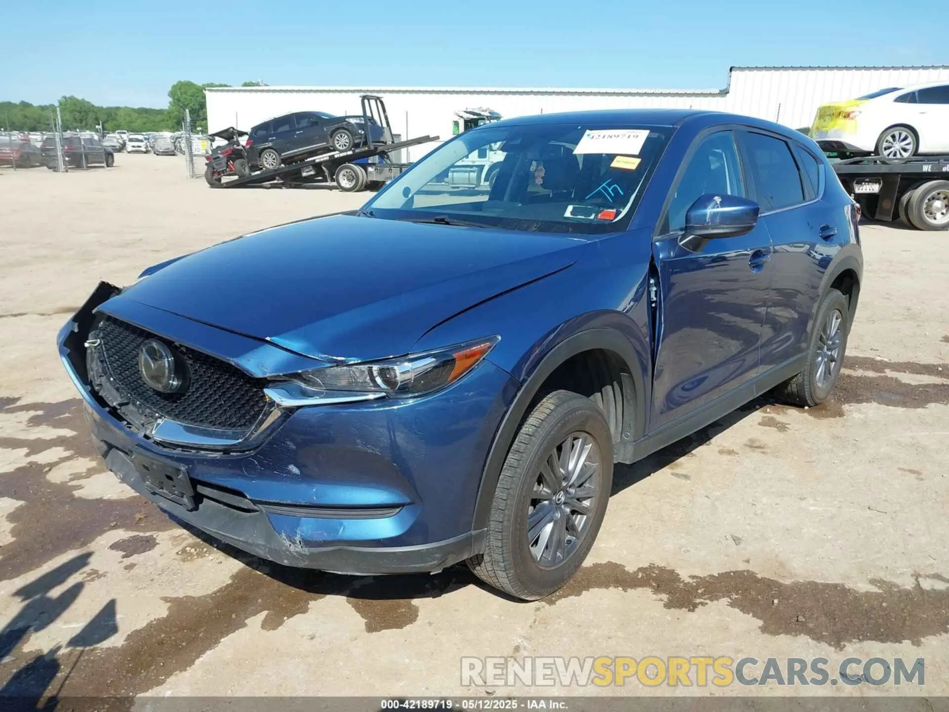 2 fotografías del automóvil dañado JM3KFBCM2L0848233 MAZDA CX-5 2020
