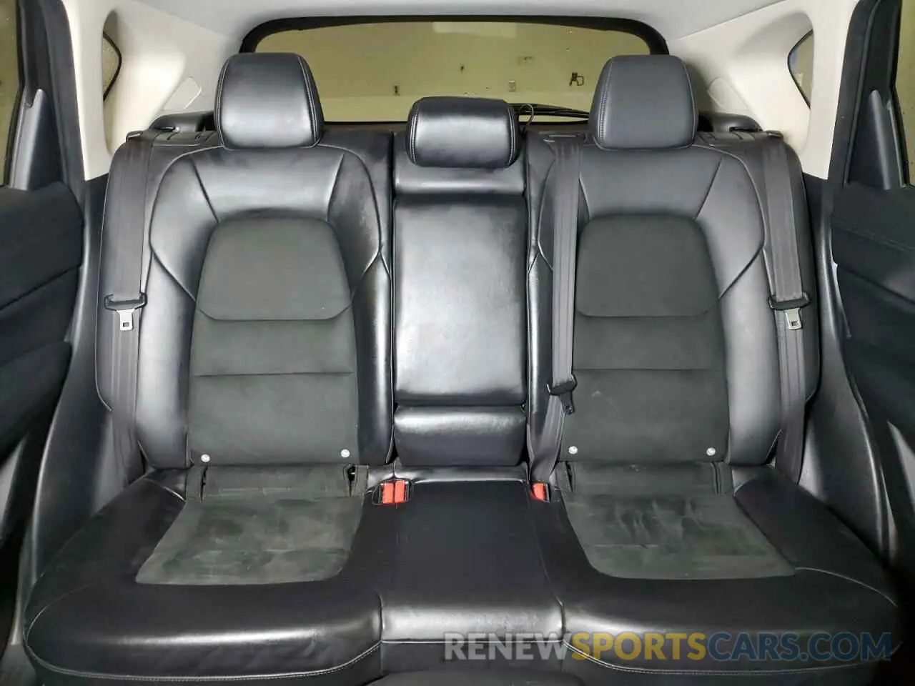 10 fotografías del automóvil dañado JM3KFBCM3L0725105 MAZDA CX-5 2020