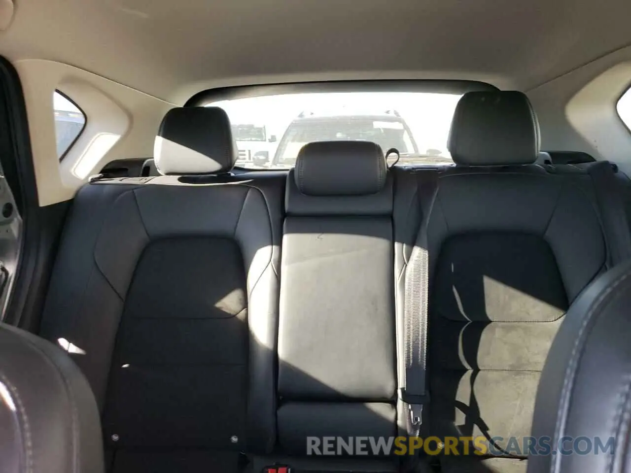 10 fotografías del automóvil dañado JM3KFBCM3L0793369 MAZDA CX-5 2020