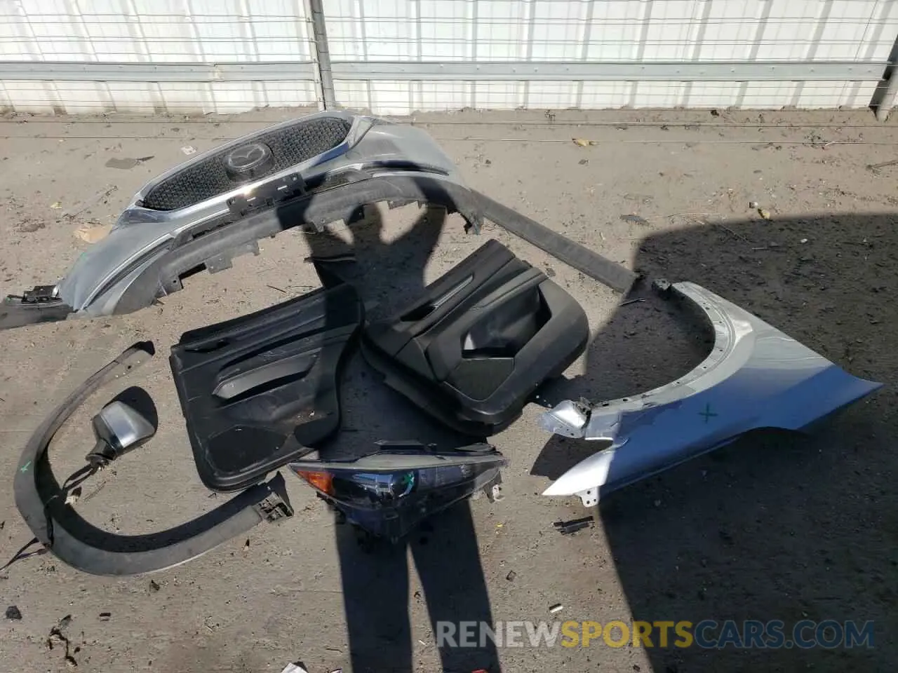 13 fotografías del automóvil dañado JM3KFBCM3L0793369 MAZDA CX-5 2020