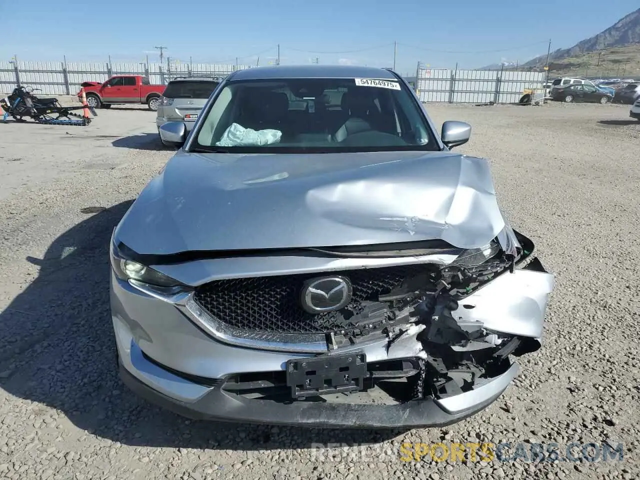 5 fotografías del automóvil dañado JM3KFBCM5L0777450 MAZDA CX-5 2020