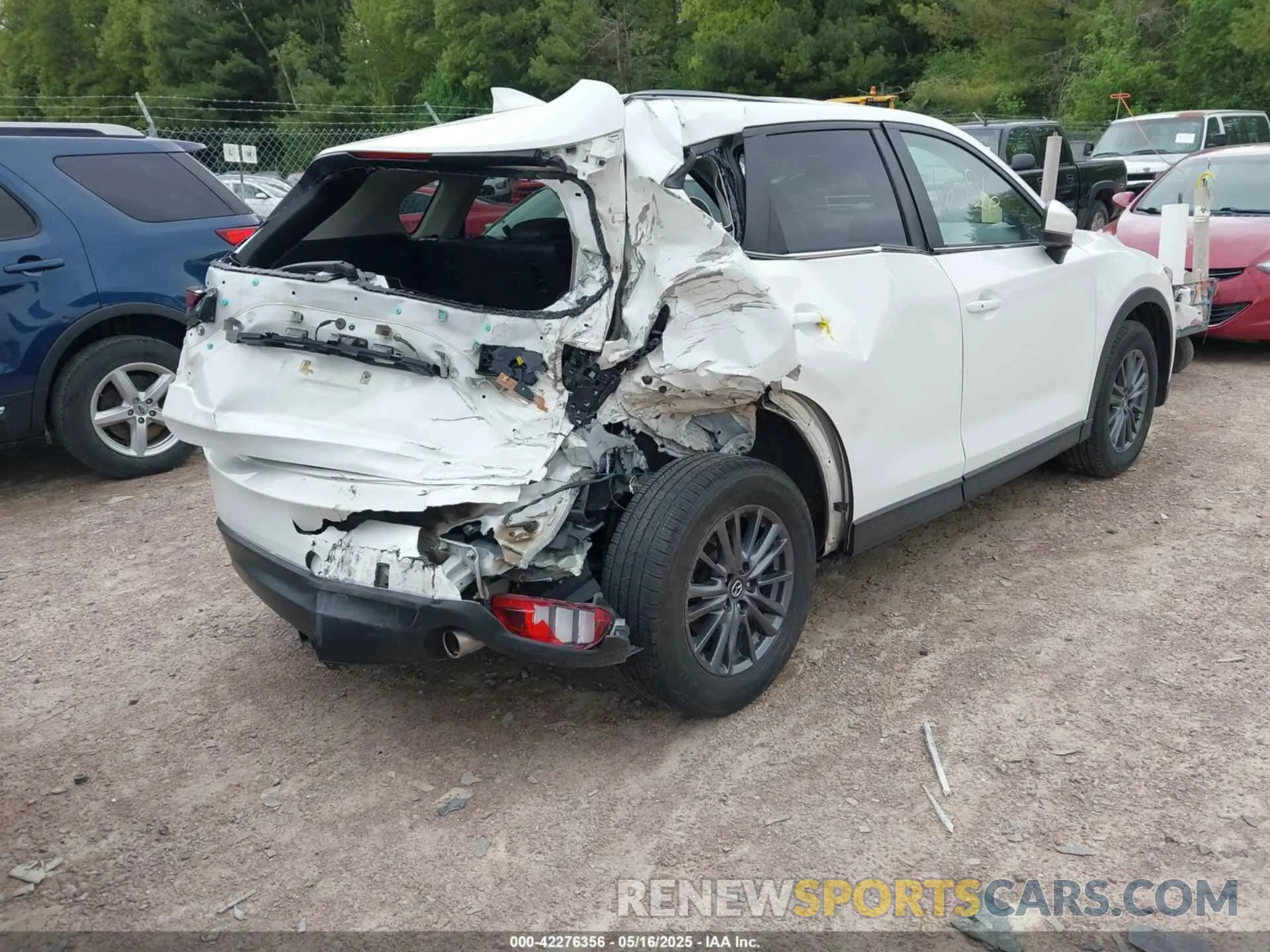 4 fotografías del automóvil dañado JM3KFBCM5L1849029 MAZDA CX-5 2020