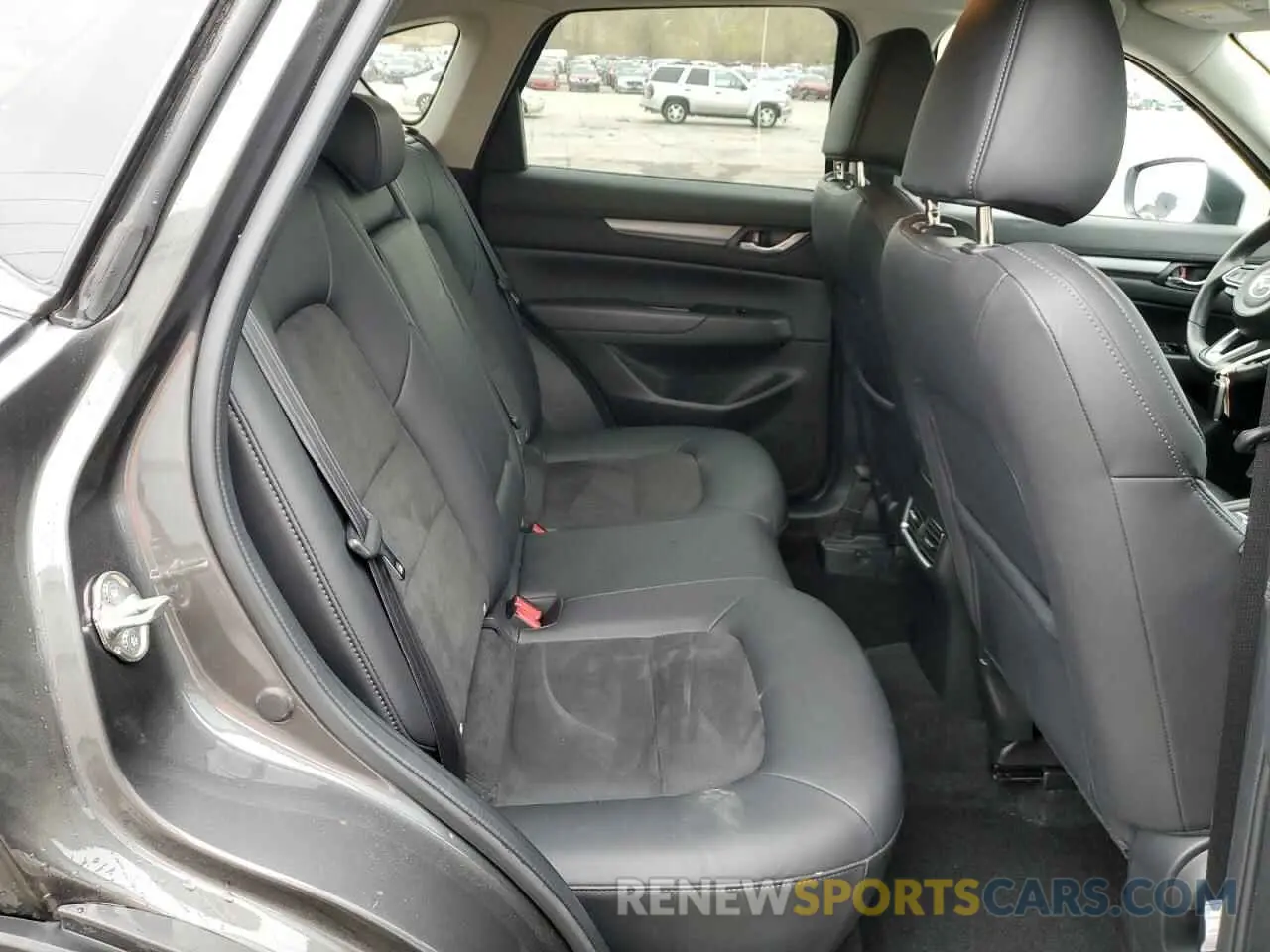 11 fotografías del automóvil dañado JM3KFBCM6L0755098 MAZDA CX-5 2020