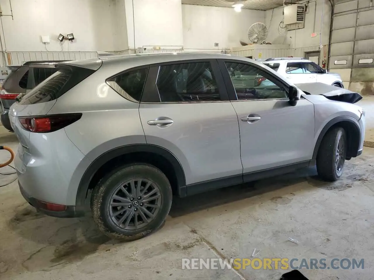 3 fotografías del automóvil dañado JM3KFBCM6L0790627 MAZDA CX-5 2020