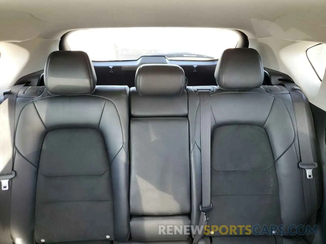 10 fotografías del automóvil dañado JM3KFBCM7L0785498 MAZDA CX-5 2020
