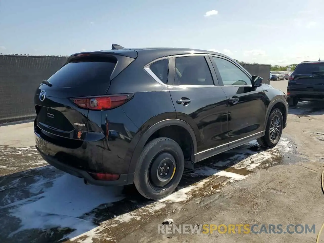 3 fotografías del automóvil dañado JM3KFBCM7L0785498 MAZDA CX-5 2020