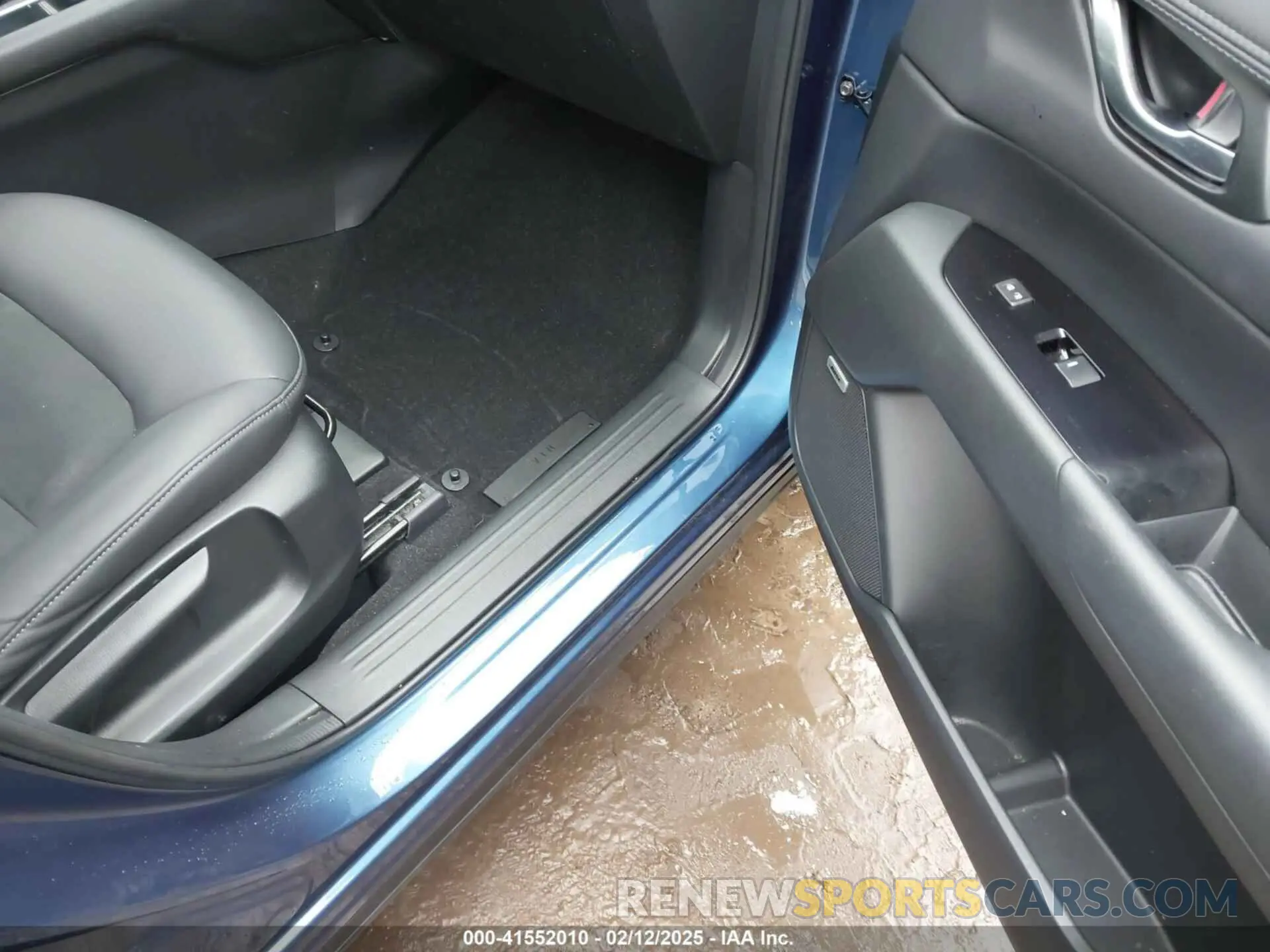 5 fotografías del automóvil dañado JM3KFBCM7L0844890 MAZDA CX-5 2020