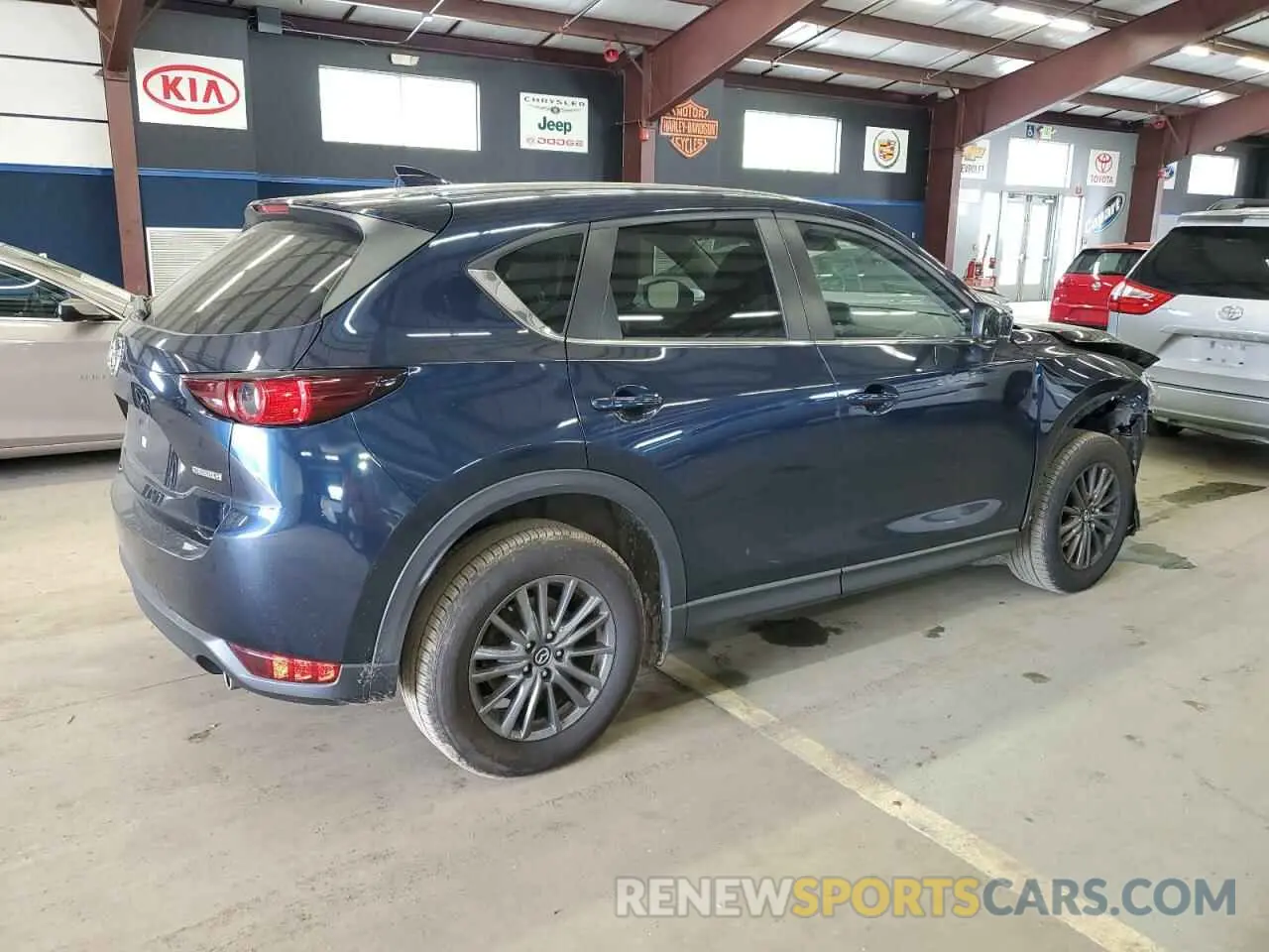 3 fotografías del automóvil dañado JM3KFBCM8L0867496 MAZDA CX-5 2020