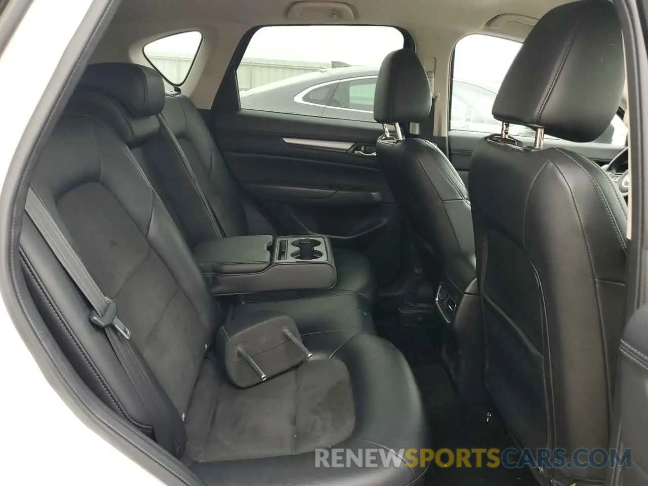 11 fotografías del automóvil dañado JM3KFBCM8L1789067 MAZDA CX-5 2020