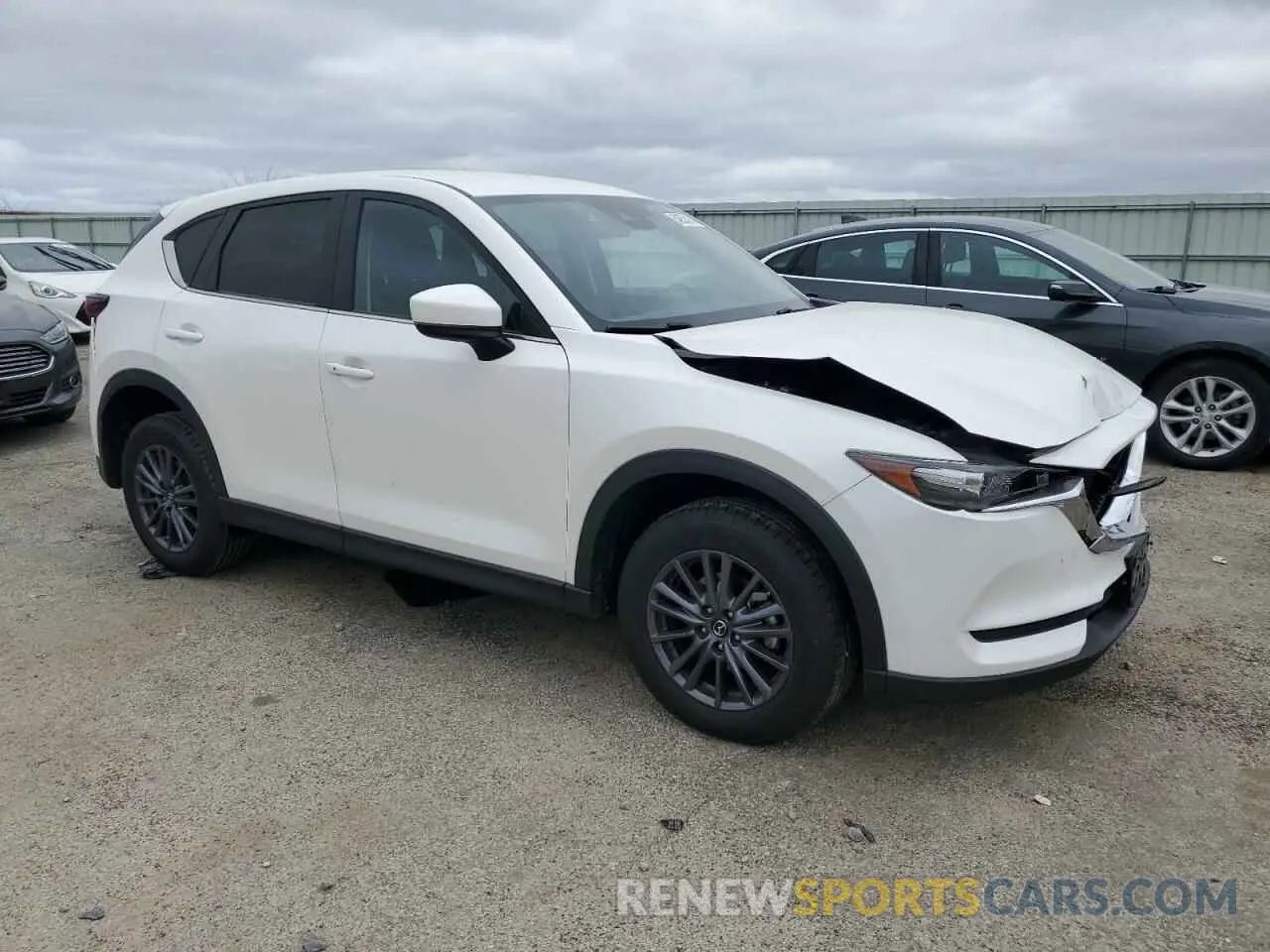 4 fotografías del automóvil dañado JM3KFBCM8L1789067 MAZDA CX-5 2020