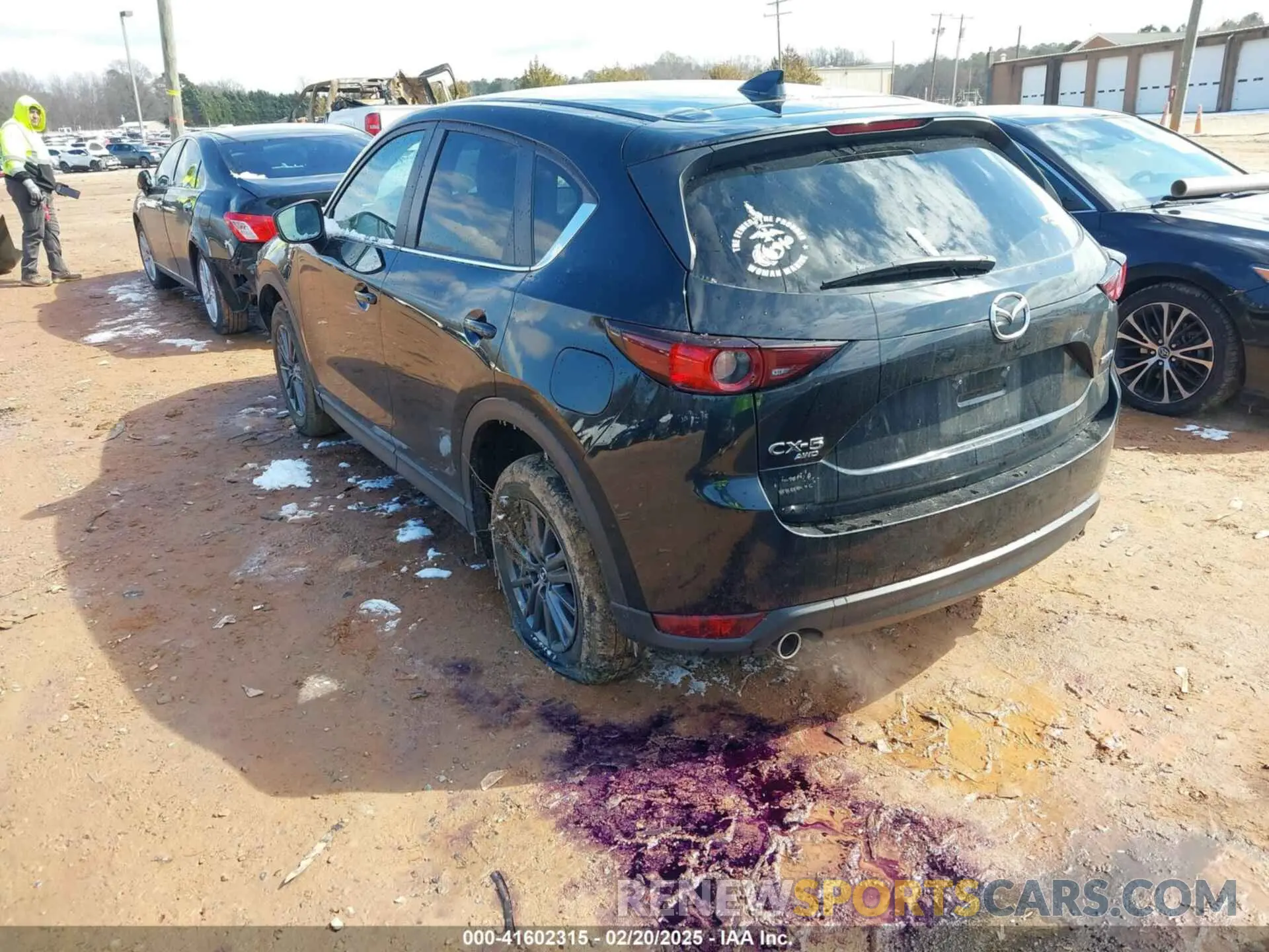 3 fotografías del automóvil dañado JM3KFBCMXL1741182 MAZDA CX-5 2020