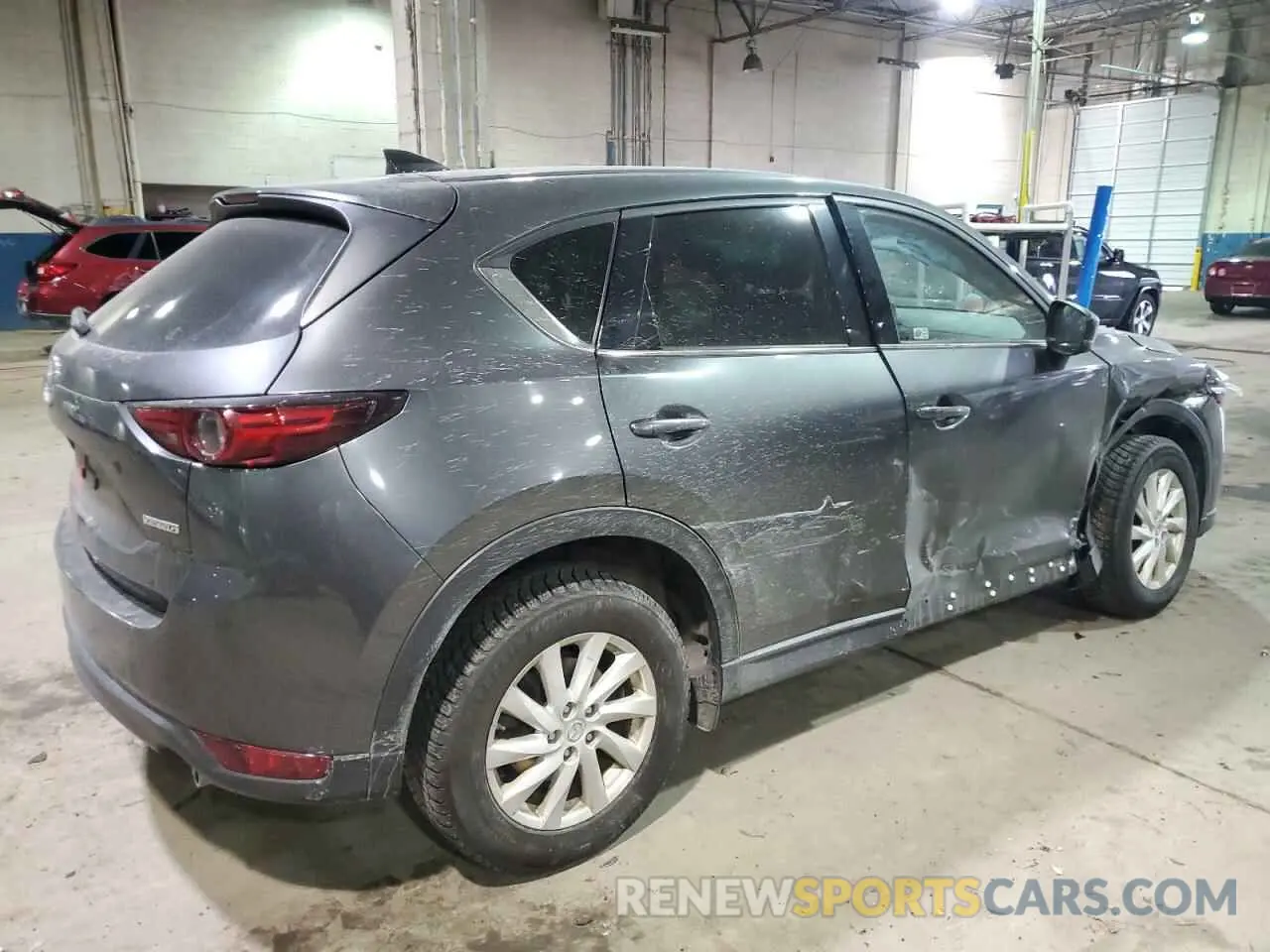 3 fotografías del automóvil dañado JM3KFBDM0L0728140 MAZDA CX-5 2020