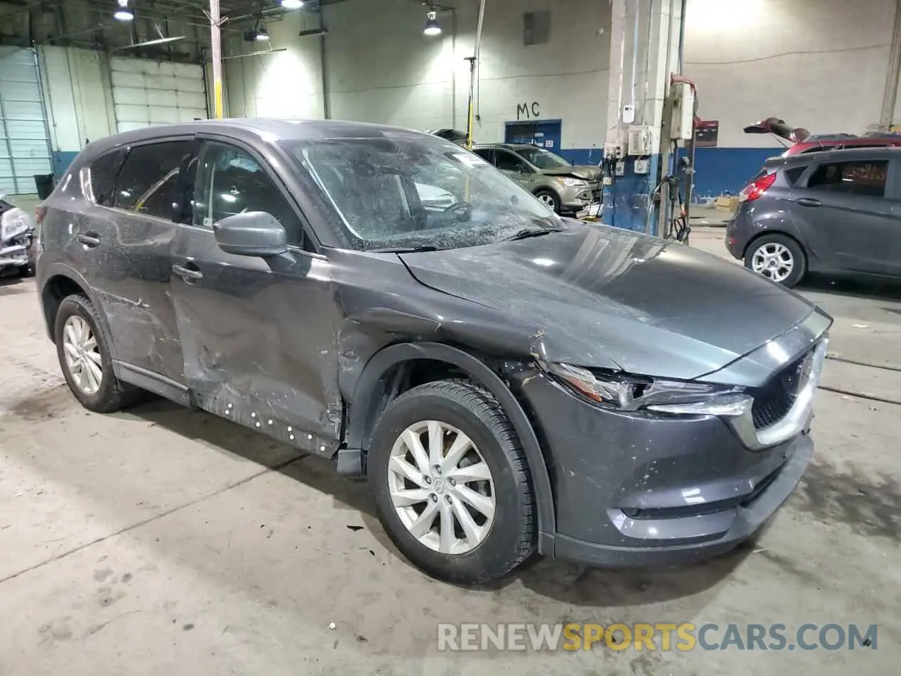 4 fotografías del automóvil dañado JM3KFBDM0L0728140 MAZDA CX-5 2020