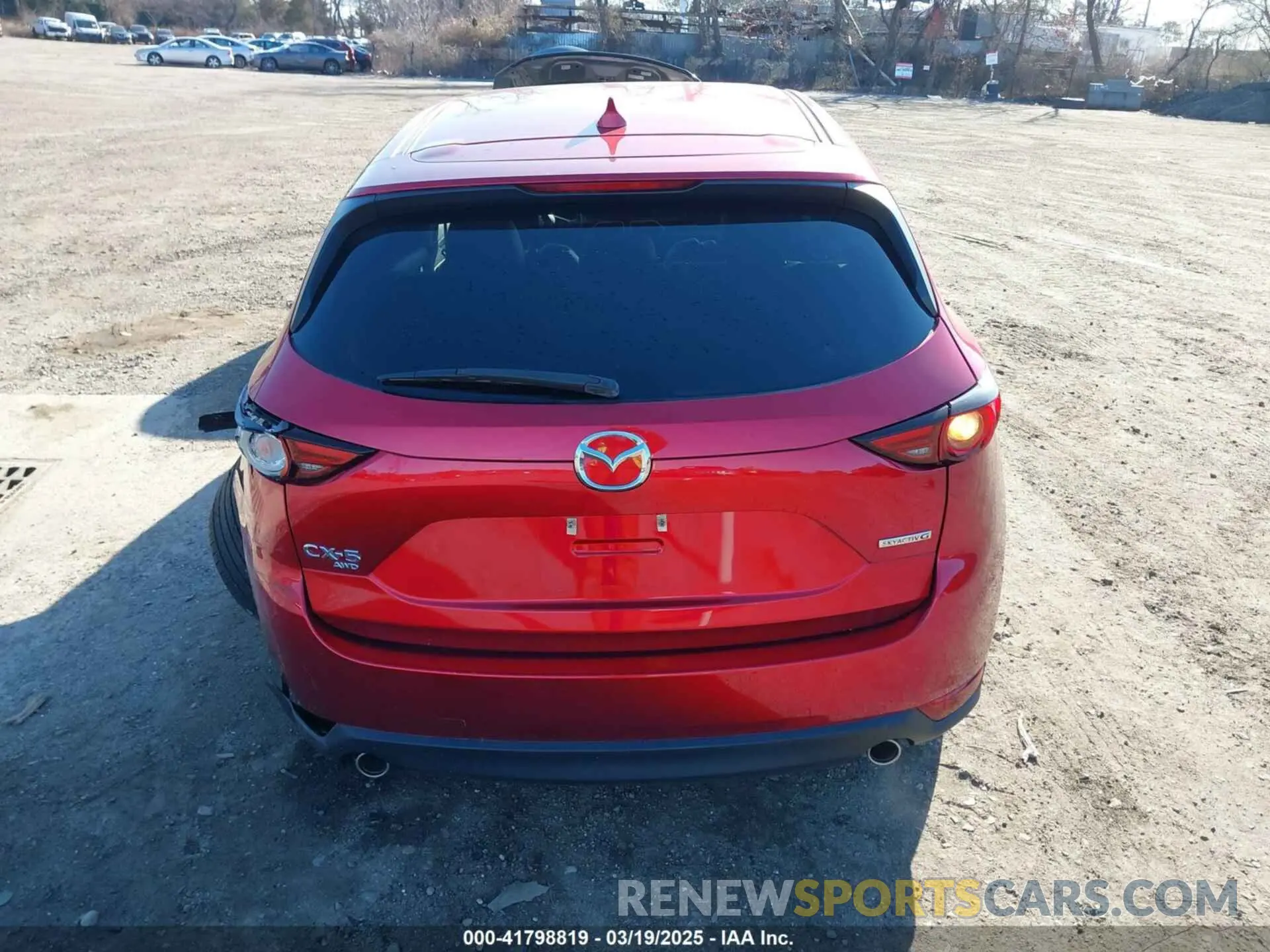 16 fotografías del automóvil dañado JM3KFBDM0L0782800 MAZDA CX-5 2020