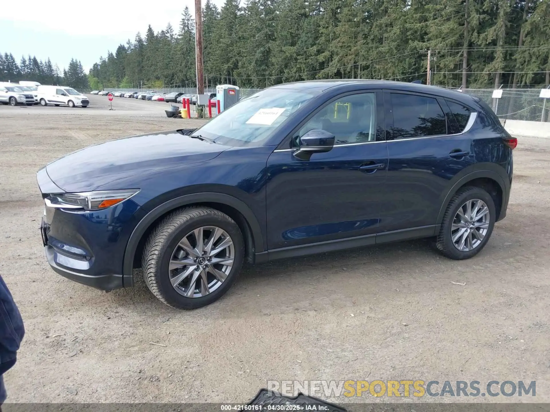 2 fotografías del automóvil dañado JM3KFBDM1L0776651 MAZDA CX-5 2020