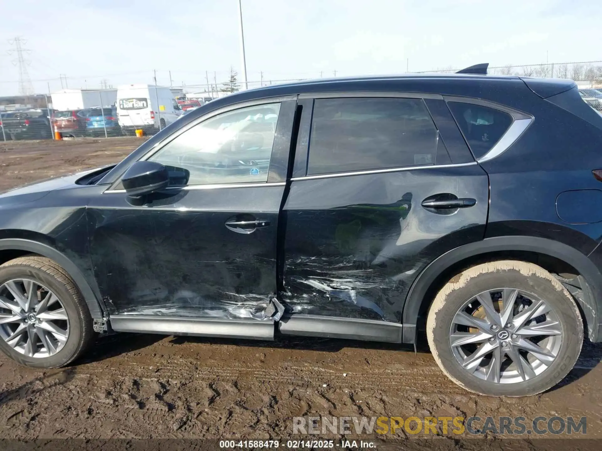 14 fotografías del automóvil dañado JM3KFBDM1L0842003 MAZDA CX-5 2020