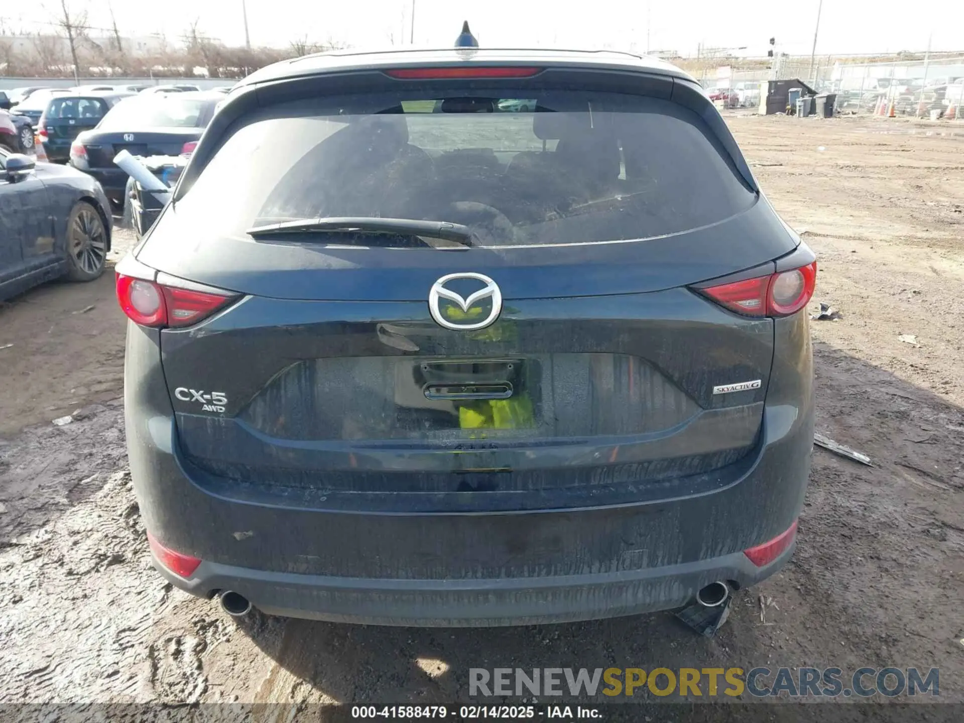 16 fotografías del automóvil dañado JM3KFBDM1L0842003 MAZDA CX-5 2020