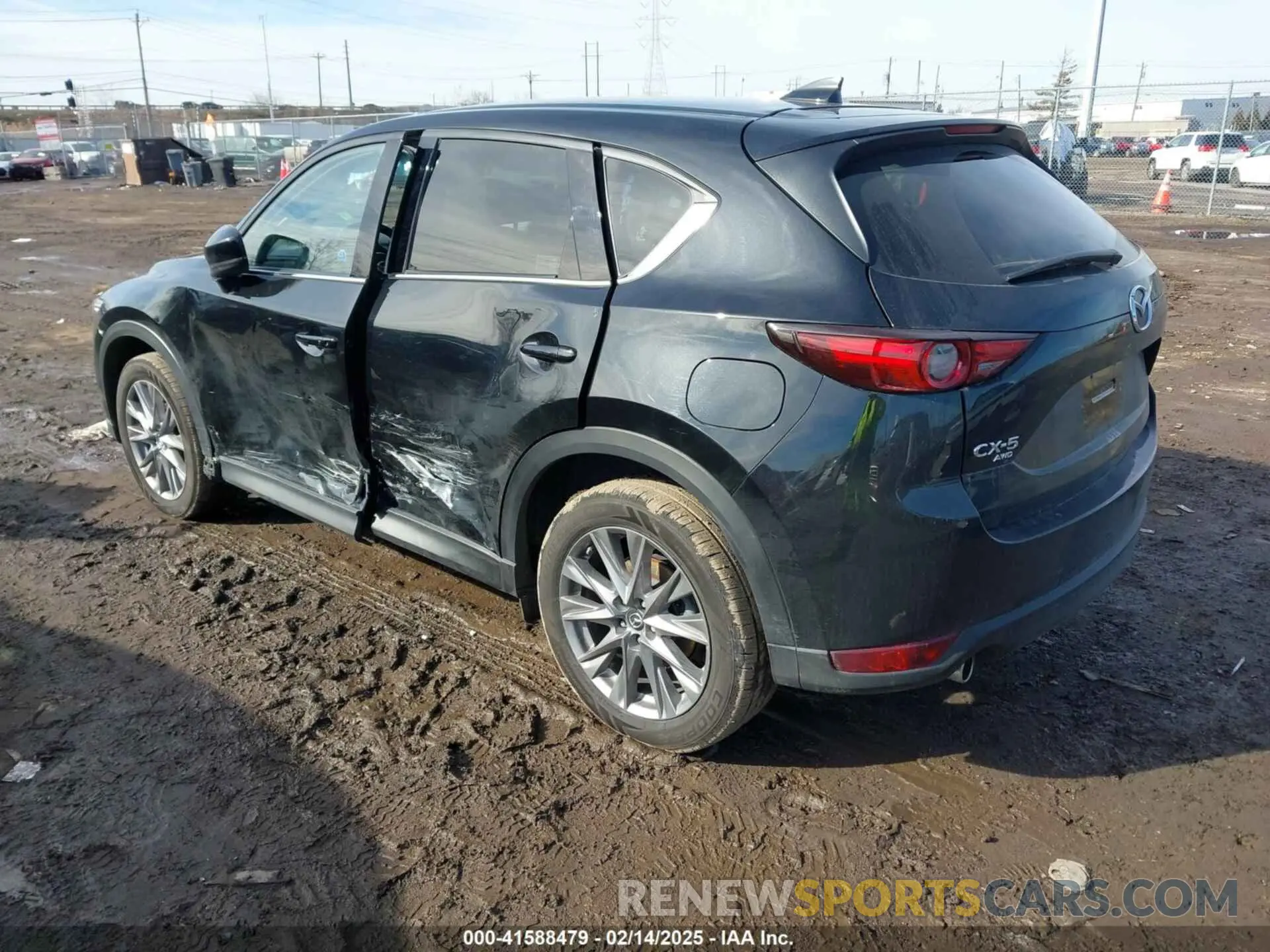 3 fotografías del automóvil dañado JM3KFBDM1L0842003 MAZDA CX-5 2020