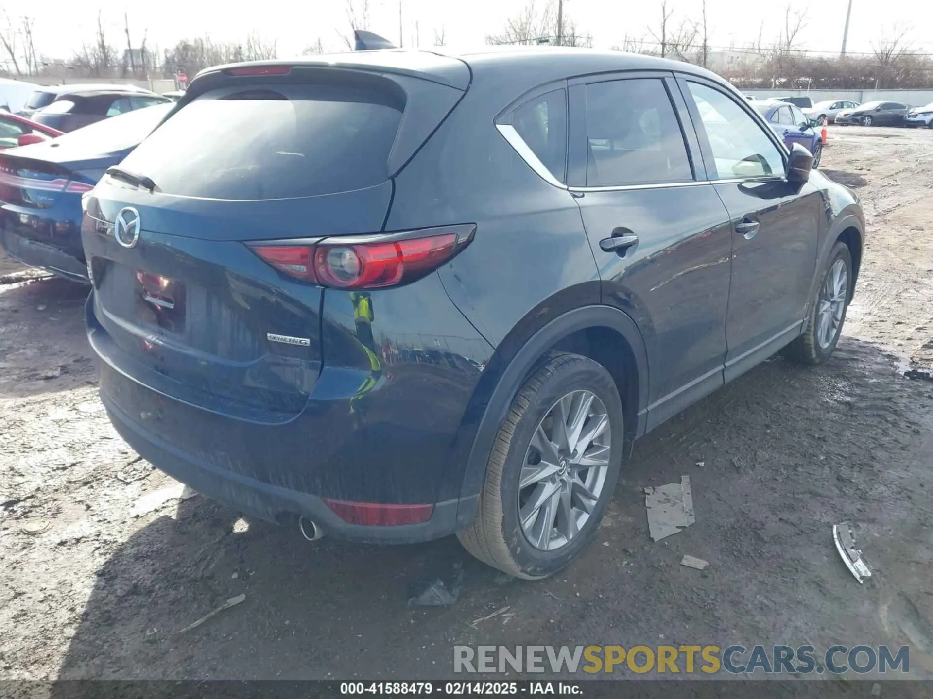 4 fotografías del automóvil dañado JM3KFBDM1L0842003 MAZDA CX-5 2020