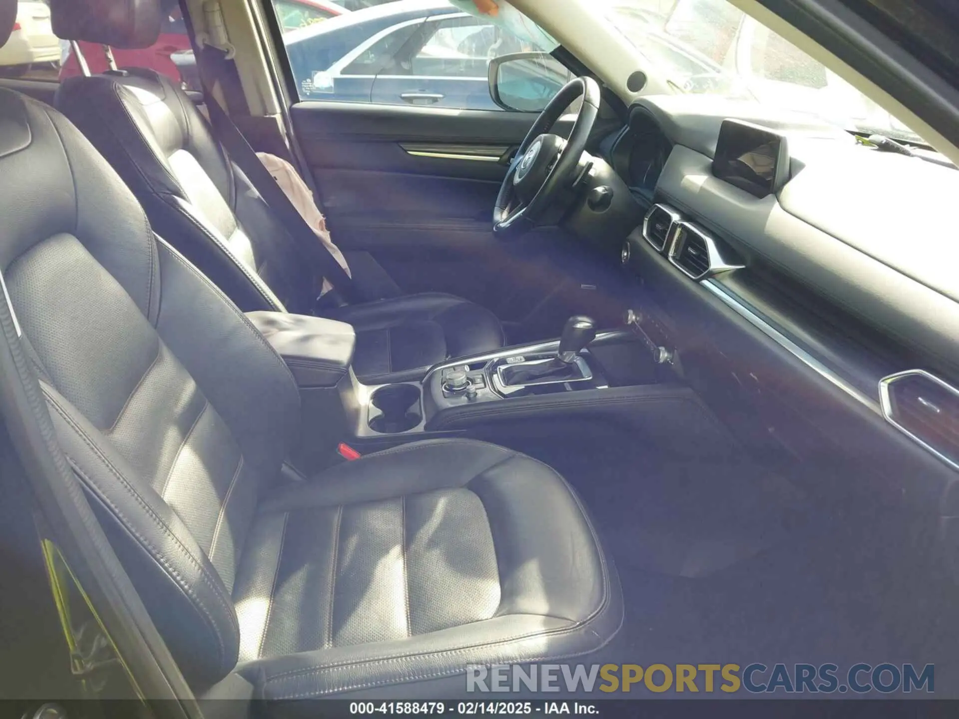 5 fotografías del automóvil dañado JM3KFBDM1L0842003 MAZDA CX-5 2020