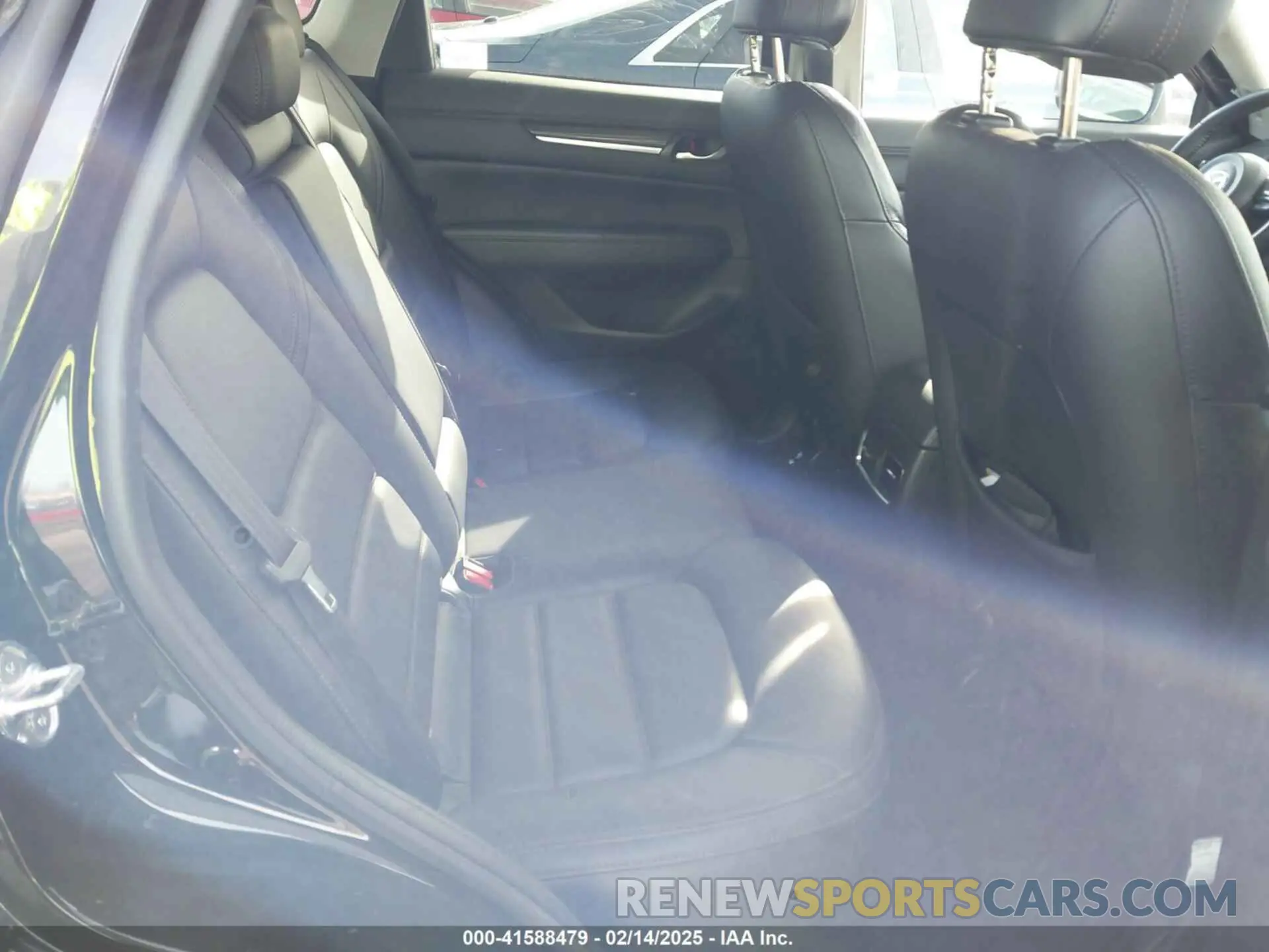 8 fotografías del automóvil dañado JM3KFBDM1L0842003 MAZDA CX-5 2020