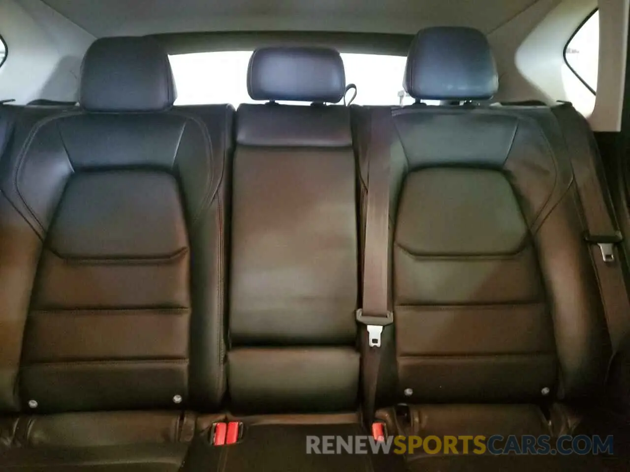 10 fotografías del automóvil dañado JM3KFBDM1L0860873 MAZDA CX-5 2020