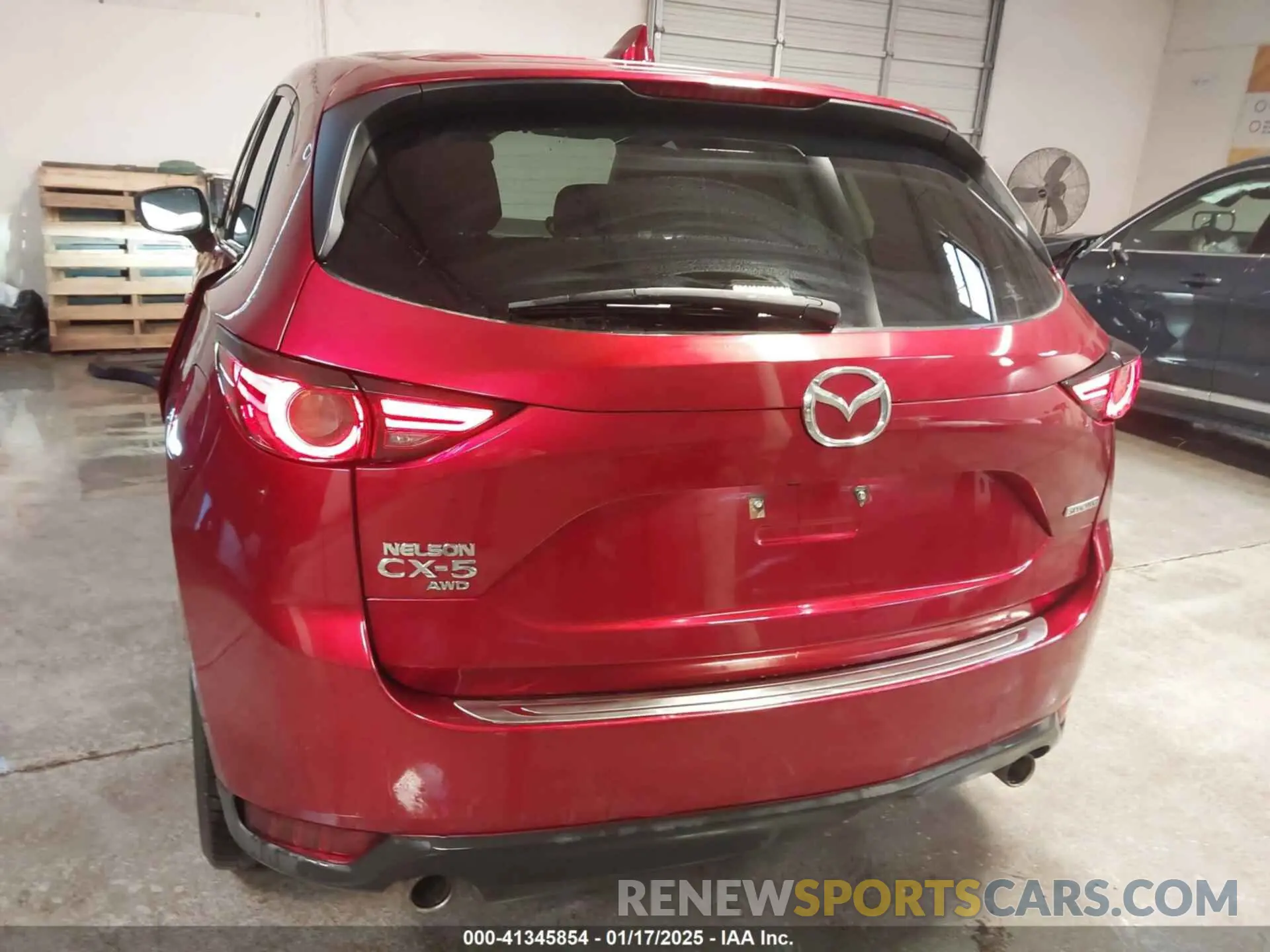 17 fotografías del automóvil dañado JM3KFBDM1L1809951 MAZDA CX-5 2020