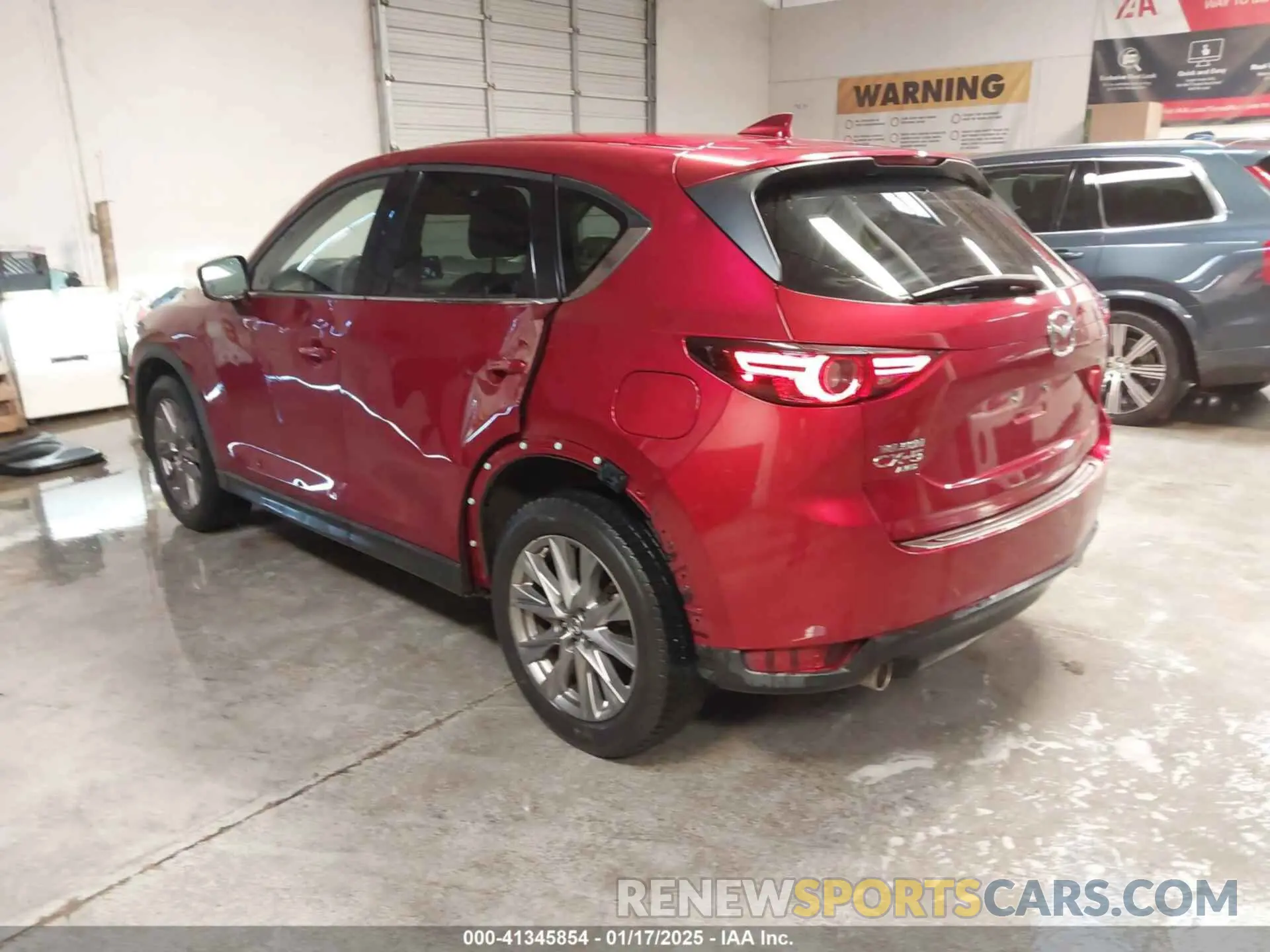 3 fotografías del automóvil dañado JM3KFBDM1L1809951 MAZDA CX-5 2020