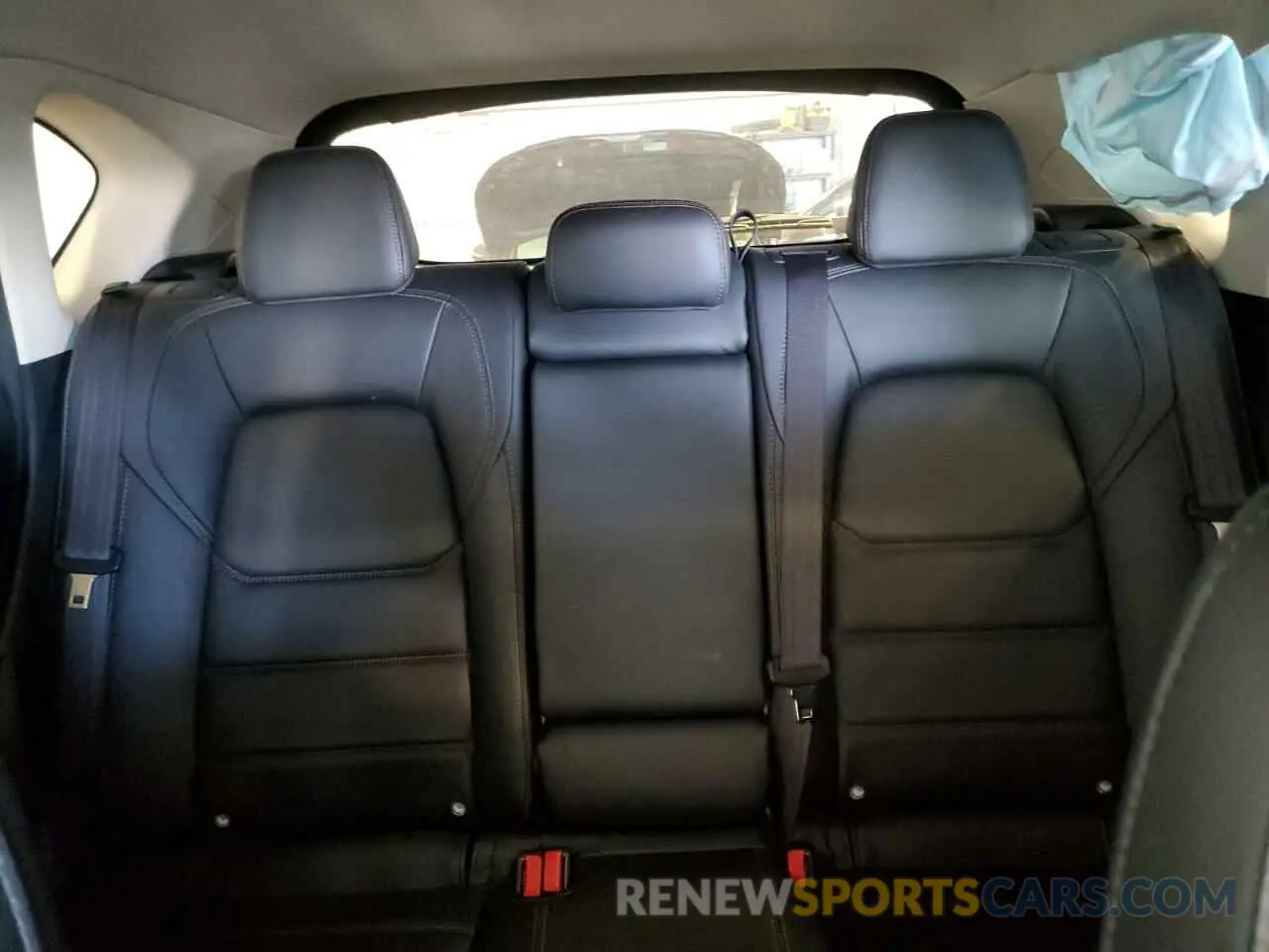 10 fotografías del automóvil dañado JM3KFBDM1L1843940 MAZDA CX-5 2020