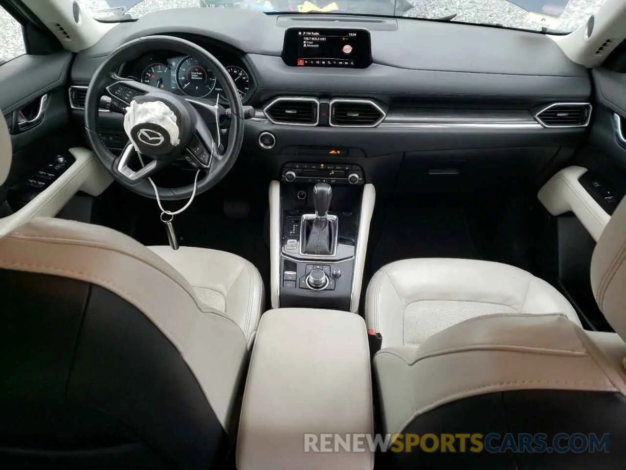 8 fotografías del automóvil dañado JM3KFBDM2L0729290 MAZDA CX-5 2020