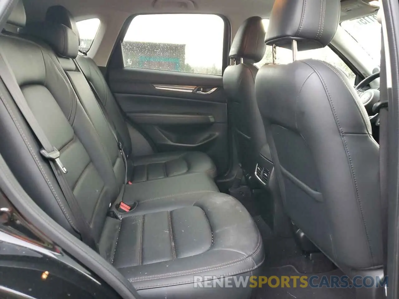 11 fotografías del automóvil dañado JM3KFBDM3L0793550 MAZDA CX-5 2020