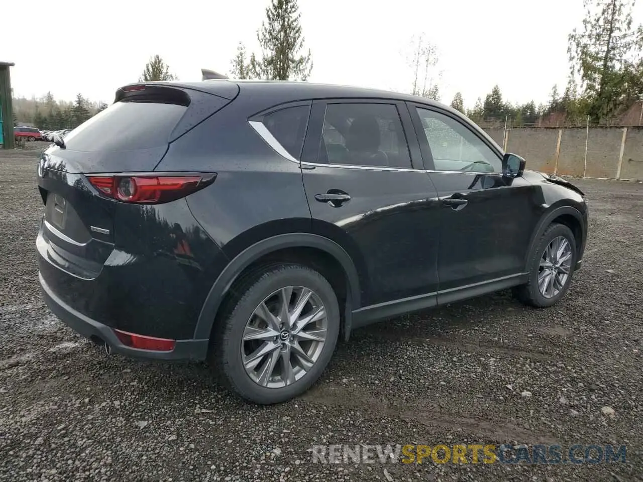 3 fotografías del automóvil dañado JM3KFBDM3L0793550 MAZDA CX-5 2020