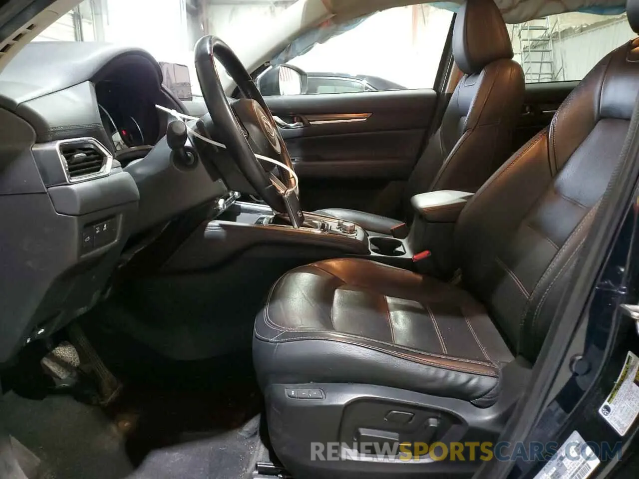 7 fotografías del automóvil dañado JM3KFBDM3L0813652 MAZDA CX-5 2020