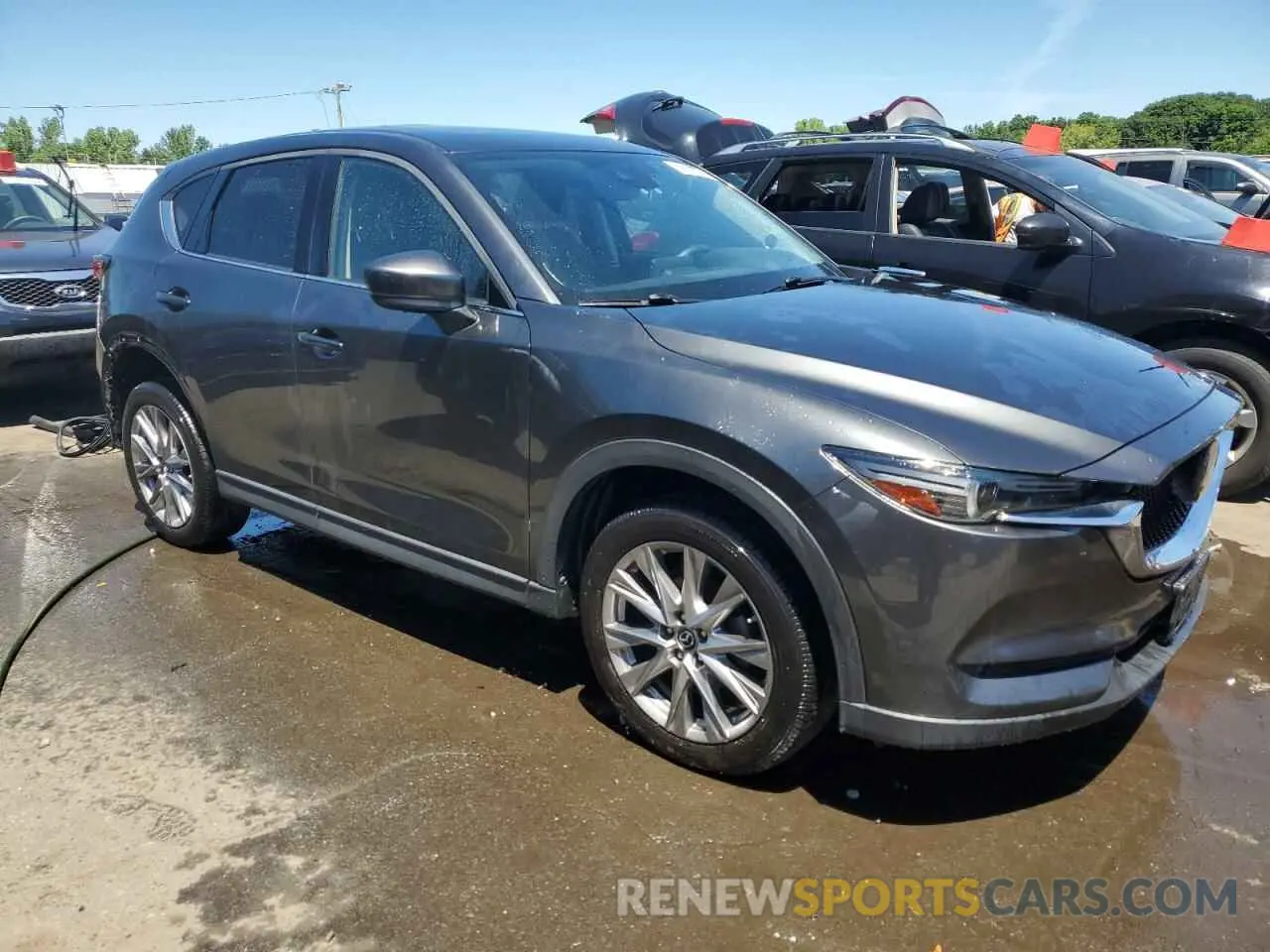 4 fotografías del automóvil dañado JM3KFBDM4L0771394 MAZDA CX-5 2020