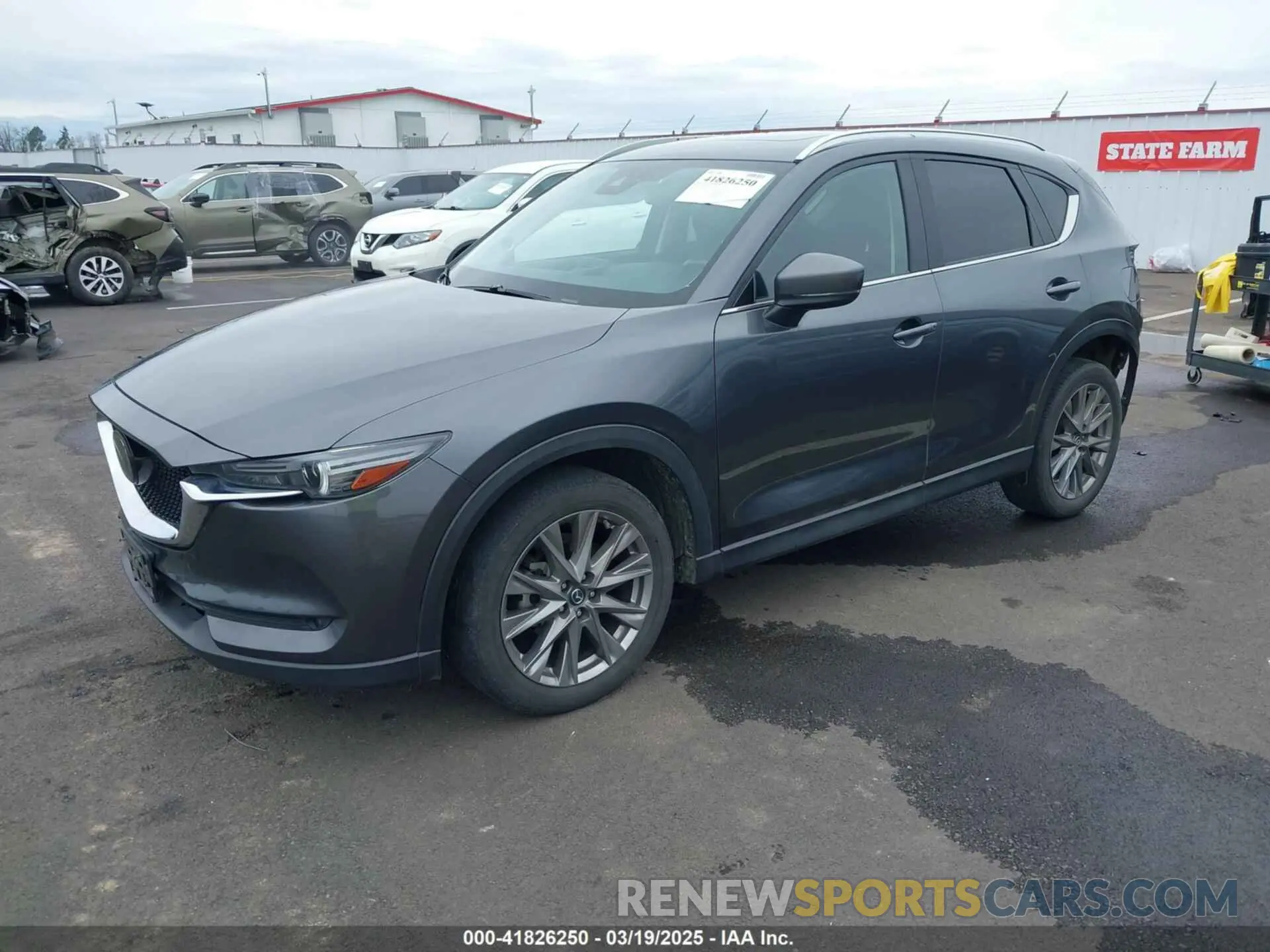 2 fotografías del automóvil dañado JM3KFBDM4L0829861 MAZDA CX-5 2020