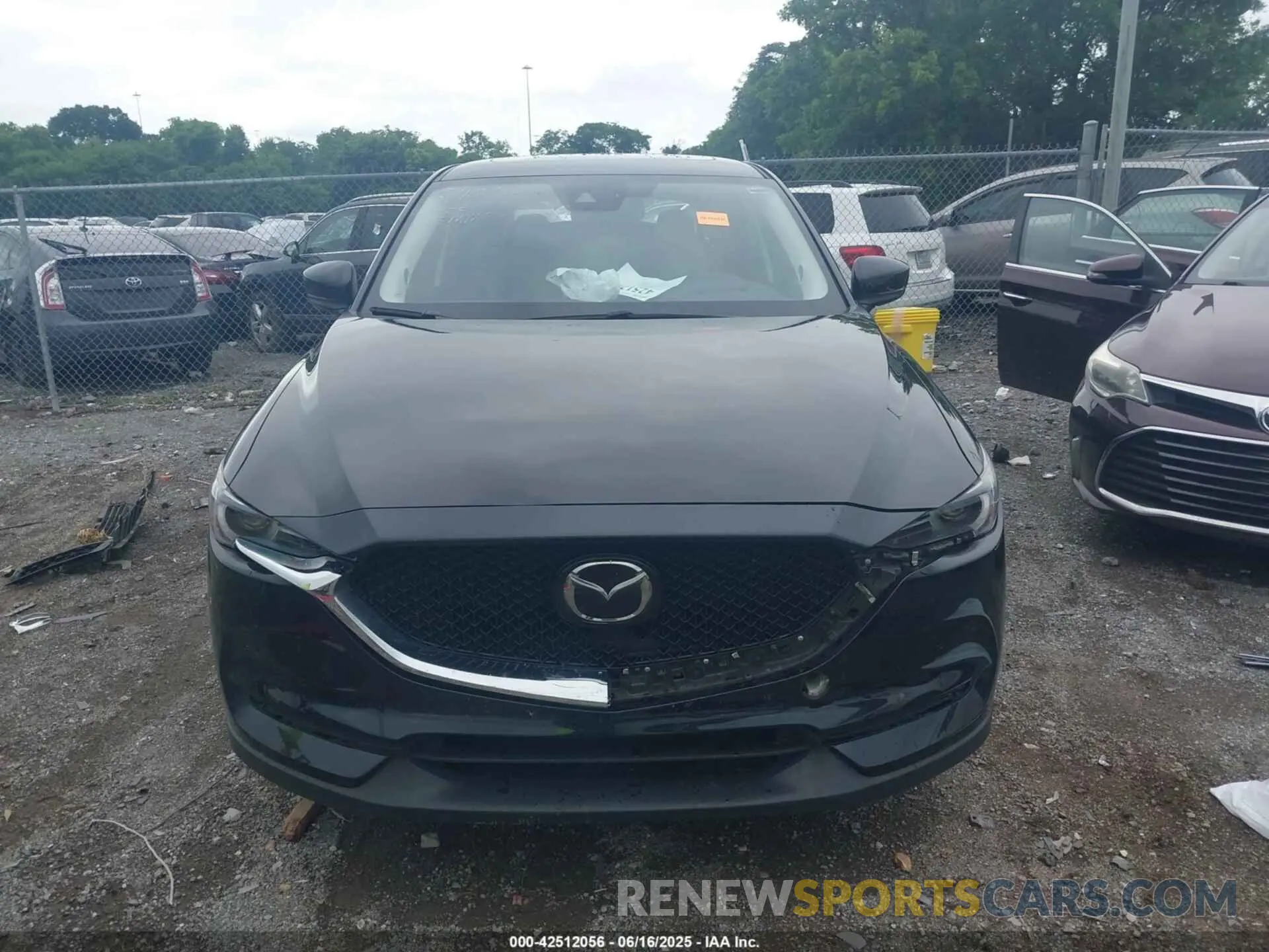11 fotografías del automóvil dañado JM3KFBDM4L0857837 MAZDA CX-5 2020