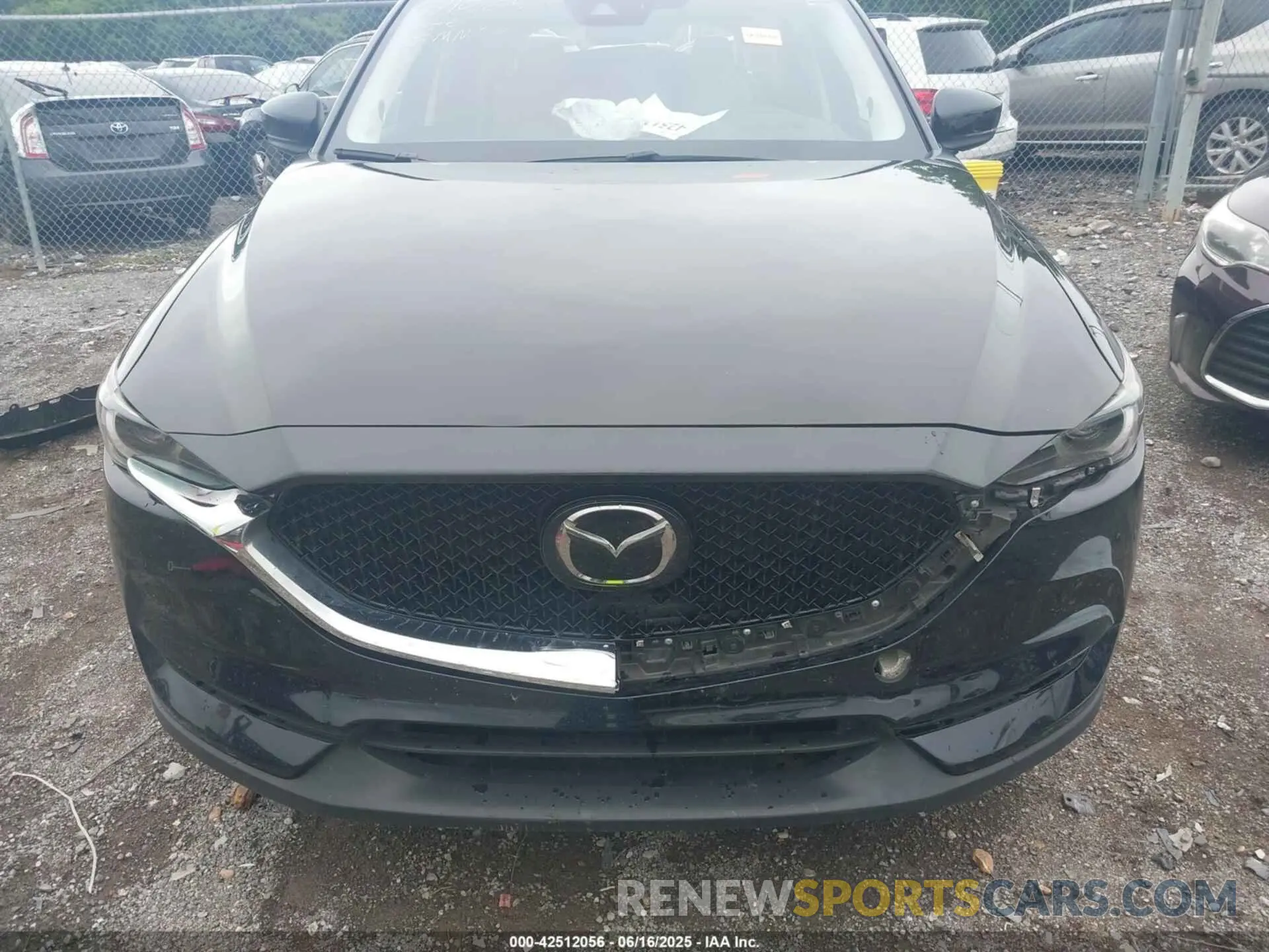 16 fotografías del automóvil dañado JM3KFBDM4L0857837 MAZDA CX-5 2020