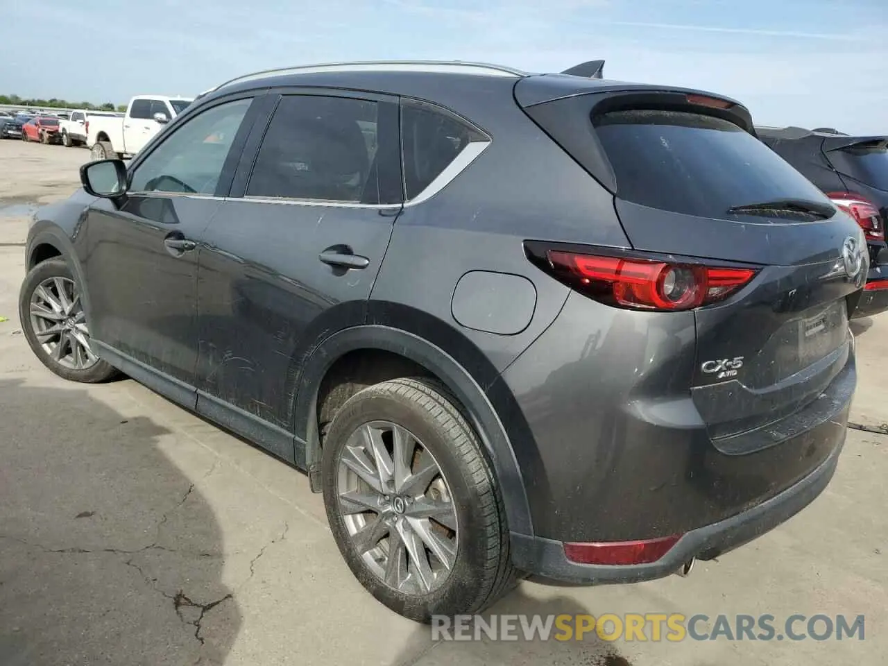 2 fotografías del automóvil dañado JM3KFBDM4L1858108 MAZDA CX-5 2020